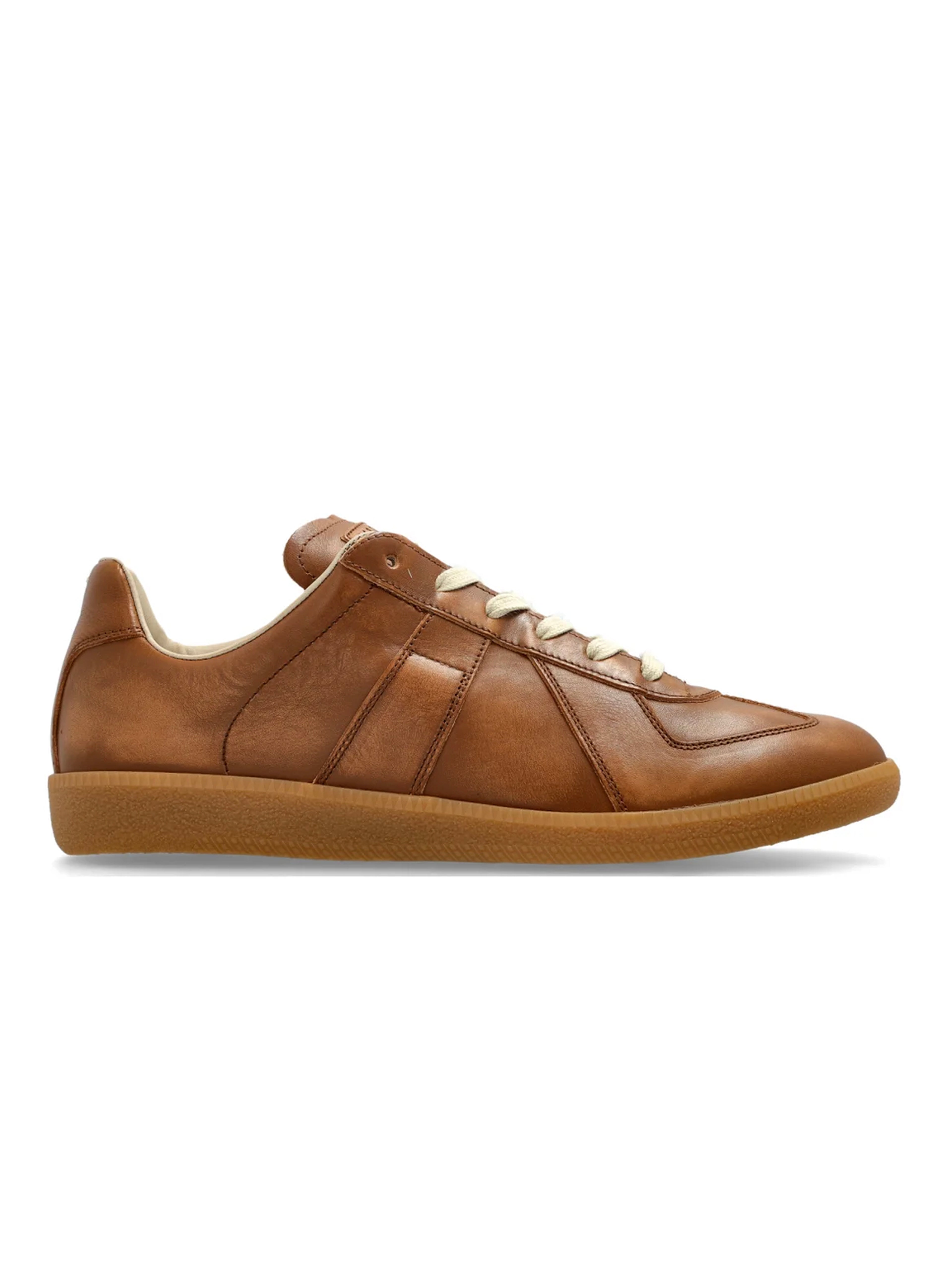 REPLICA GAT Low-Top Sneakers Brown / Gum