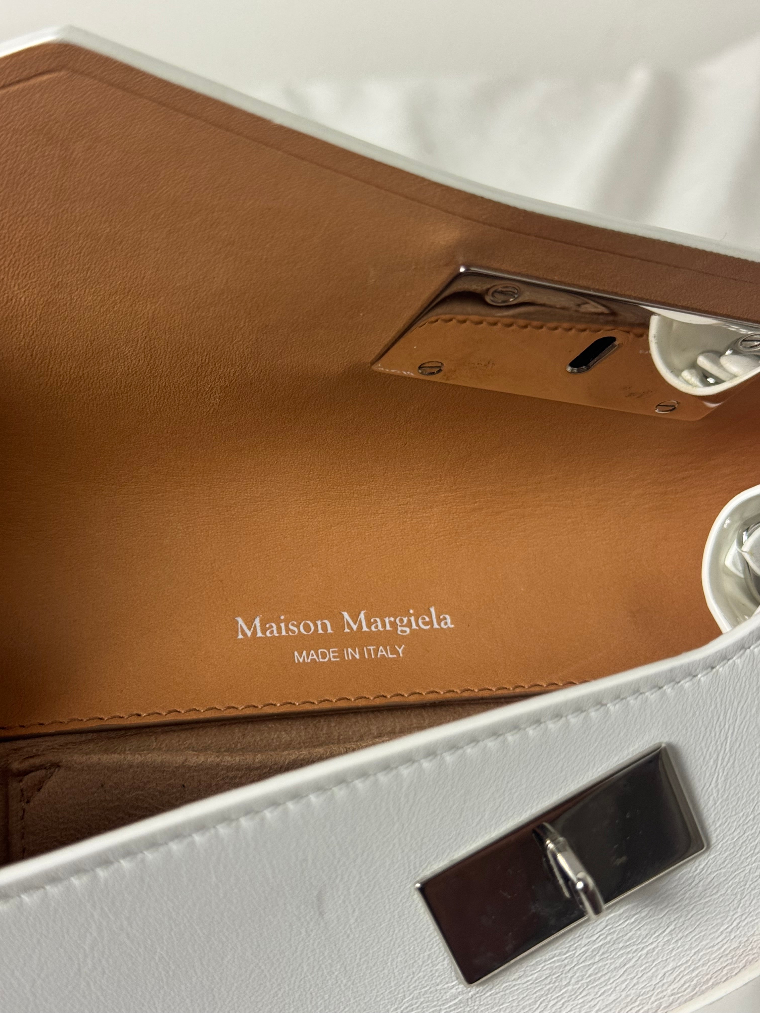 Snatched Small Shoulder Bag White