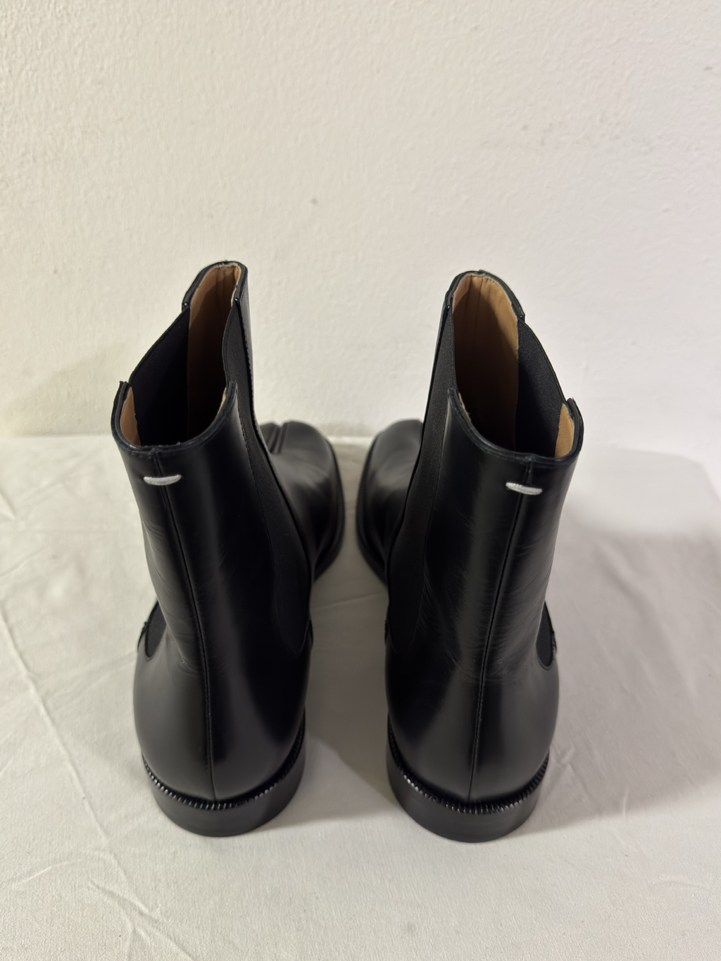Tabi Chelsea Boots Black