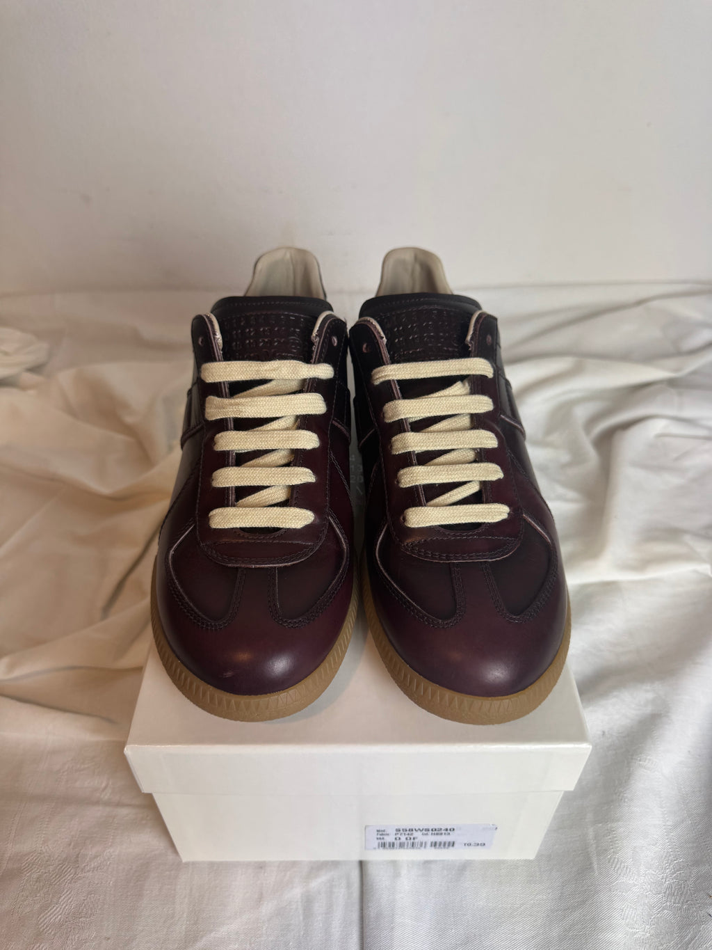 REPLICA GAT Low-Top Sneakers Red / Gum  *SAMPLE*