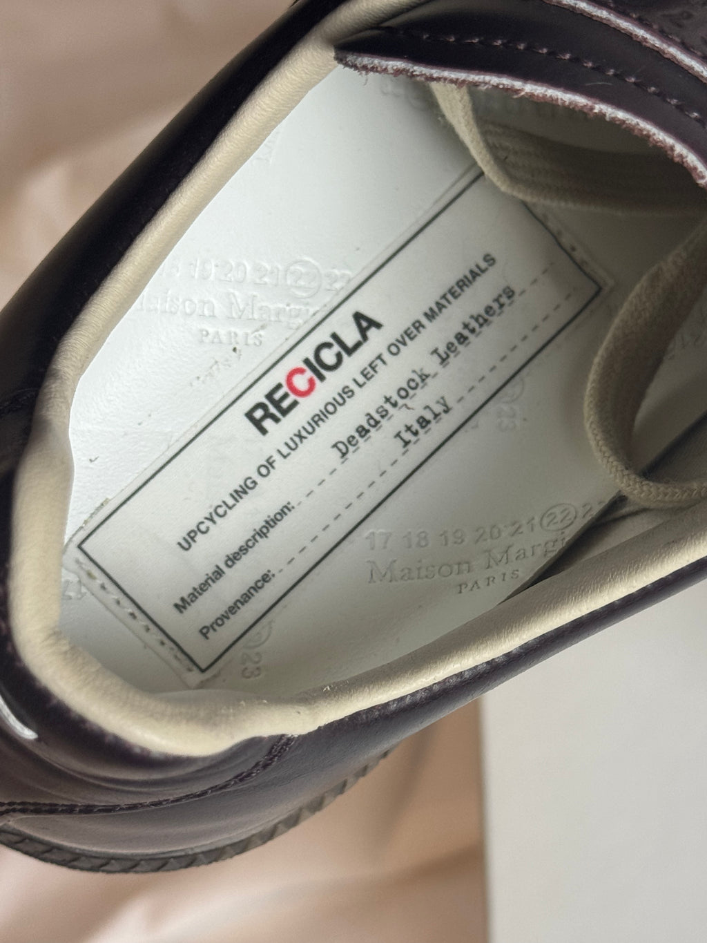 REPLICA GAT Low-Top Sneakers Red / Gum  *SAMPLE*