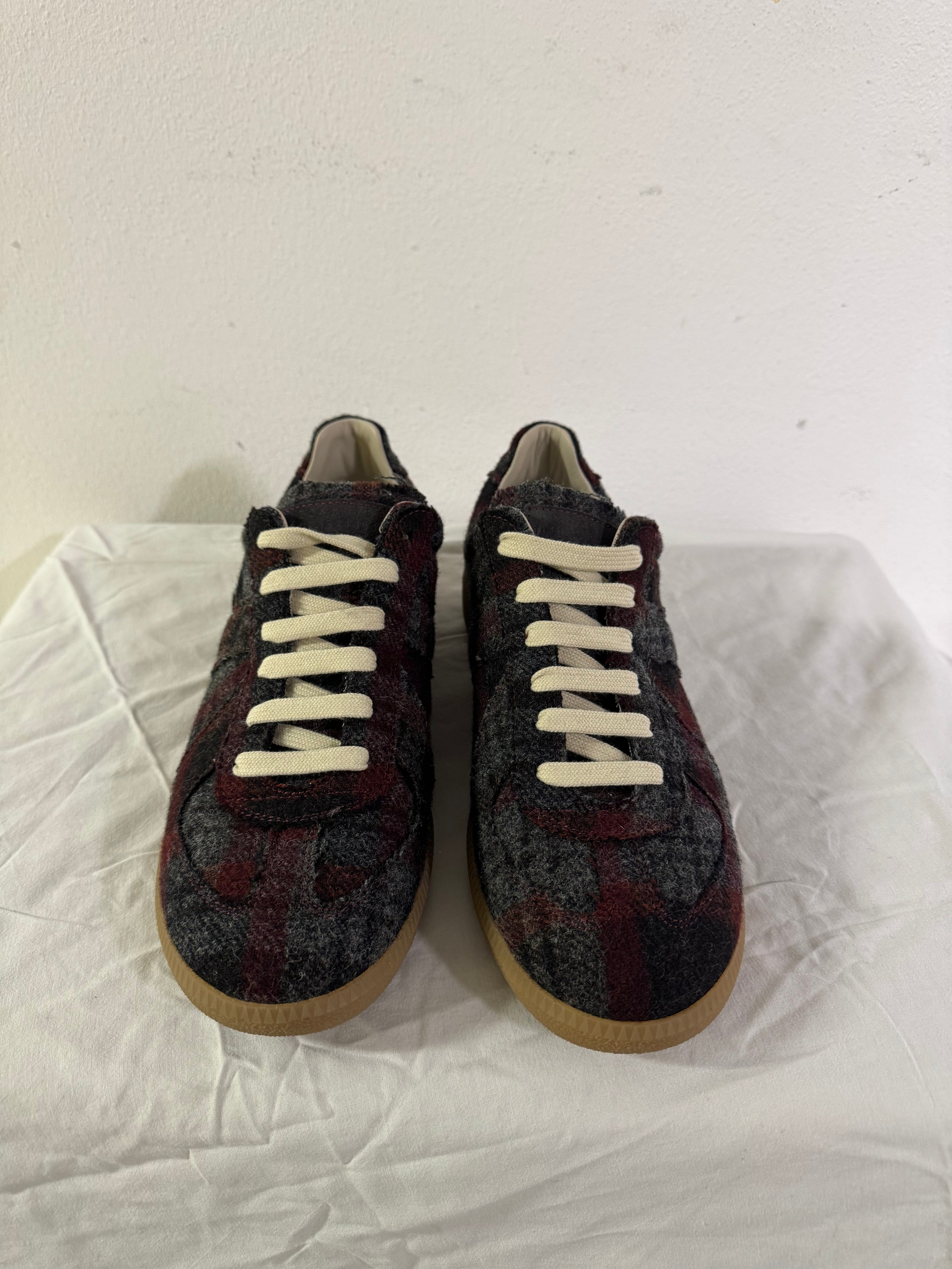 REPLICA GAT Low-Top Sneakers Wool / Gum  *SAMPLE*