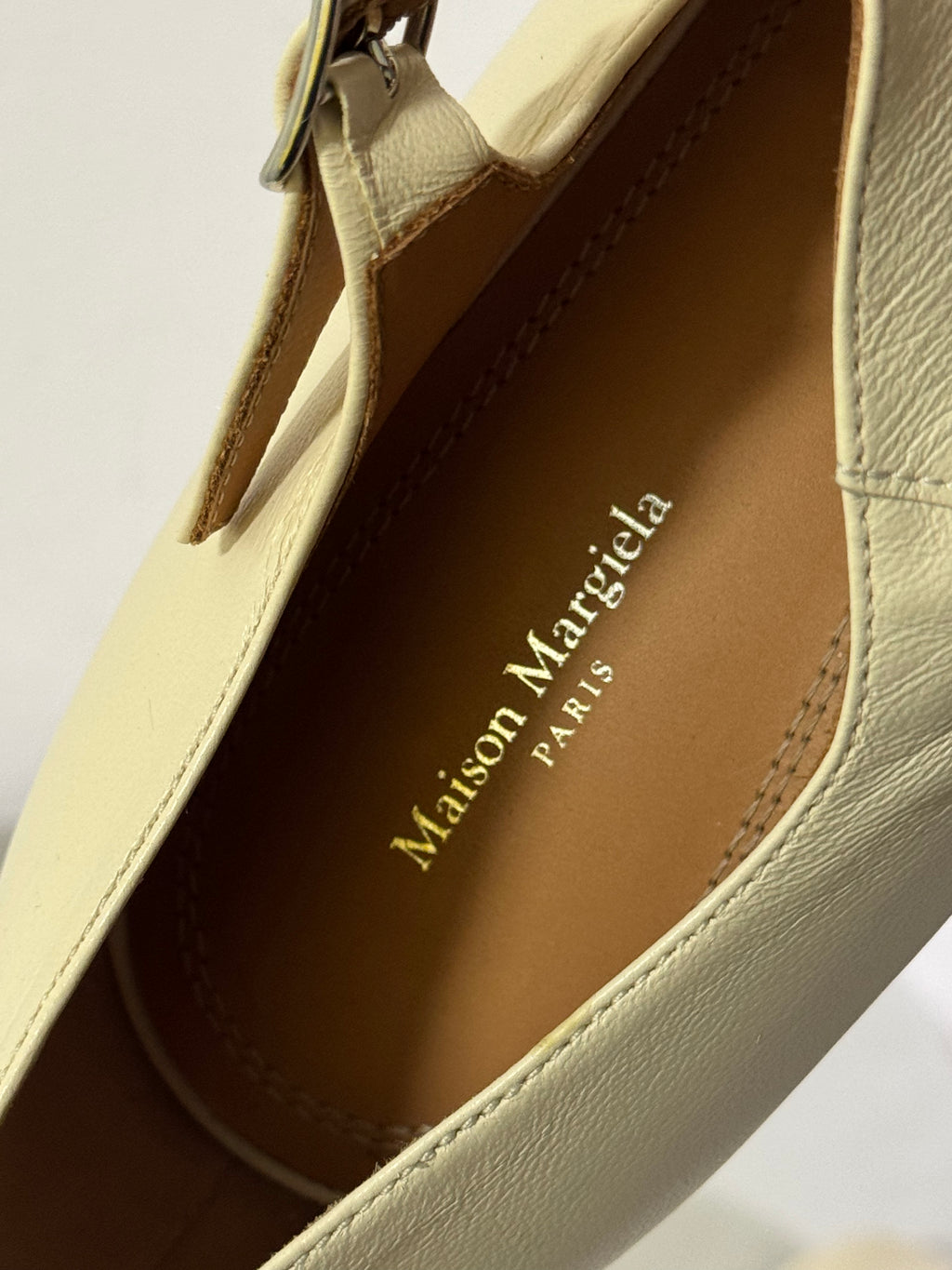 Tabi Mary Jane Heels Cream