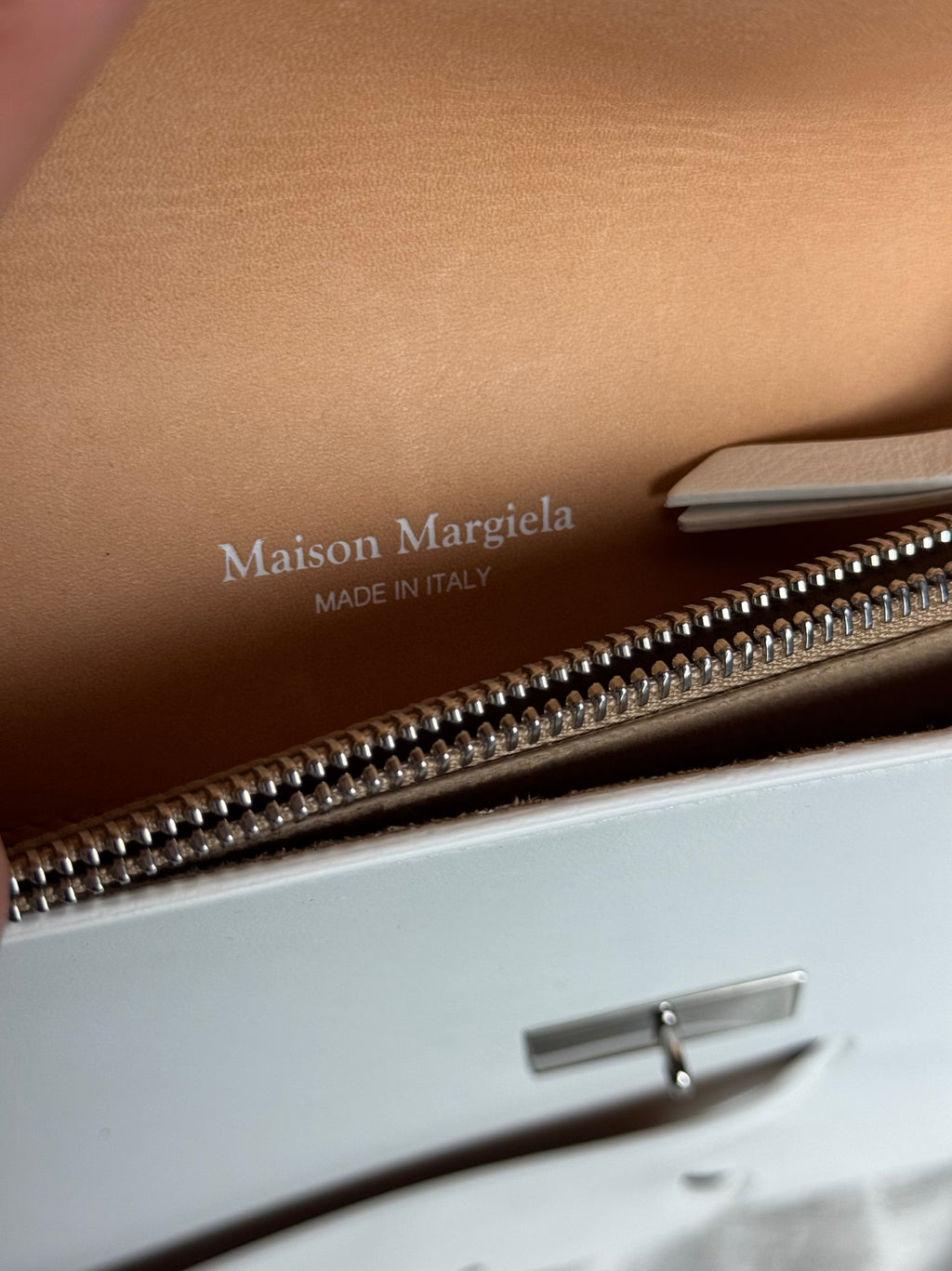 Snatched Large Shoulder Bag White