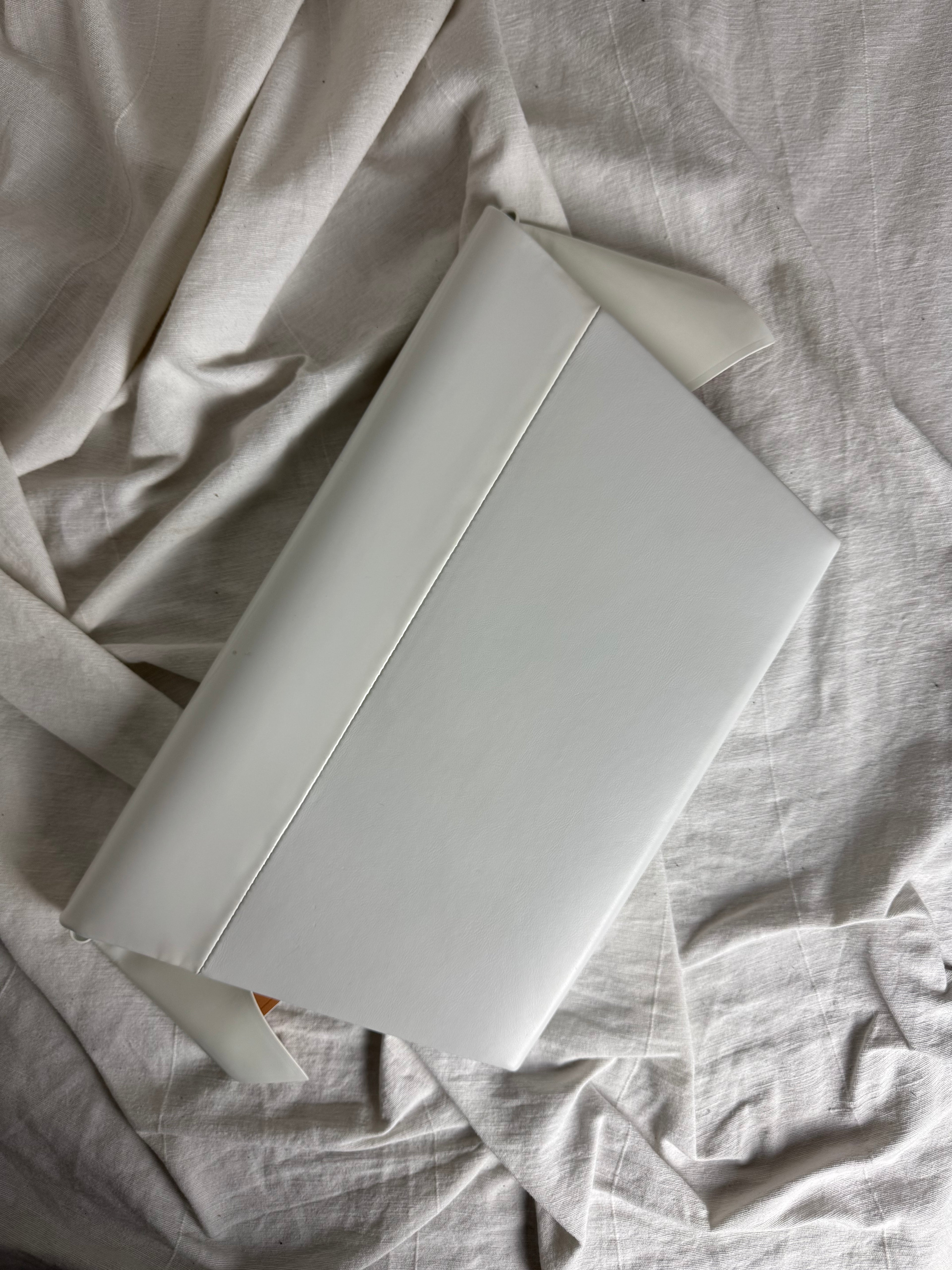 Snatched Large Shoulder Bag White