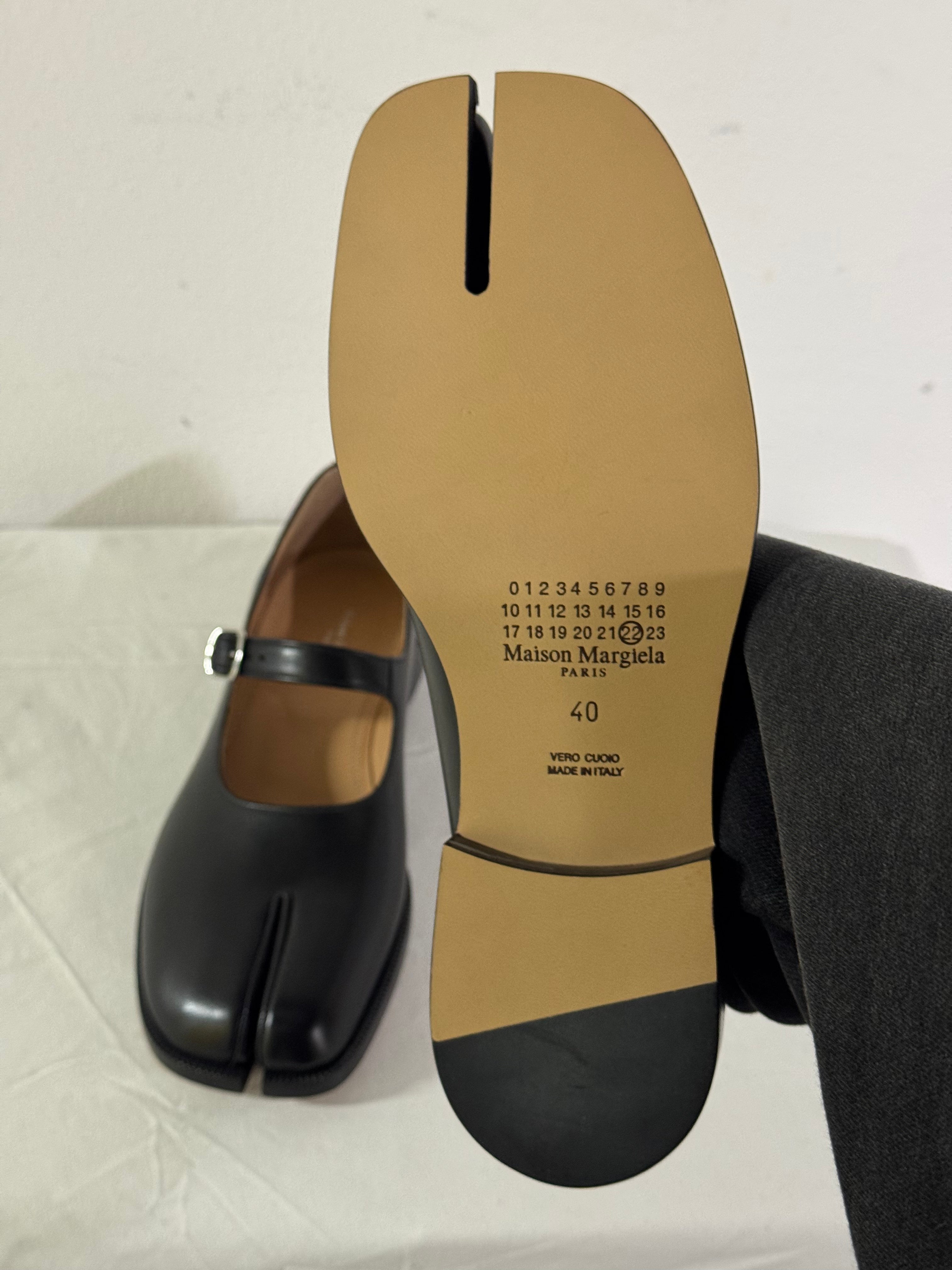 Tabi Mary Jane Chasseurs Black