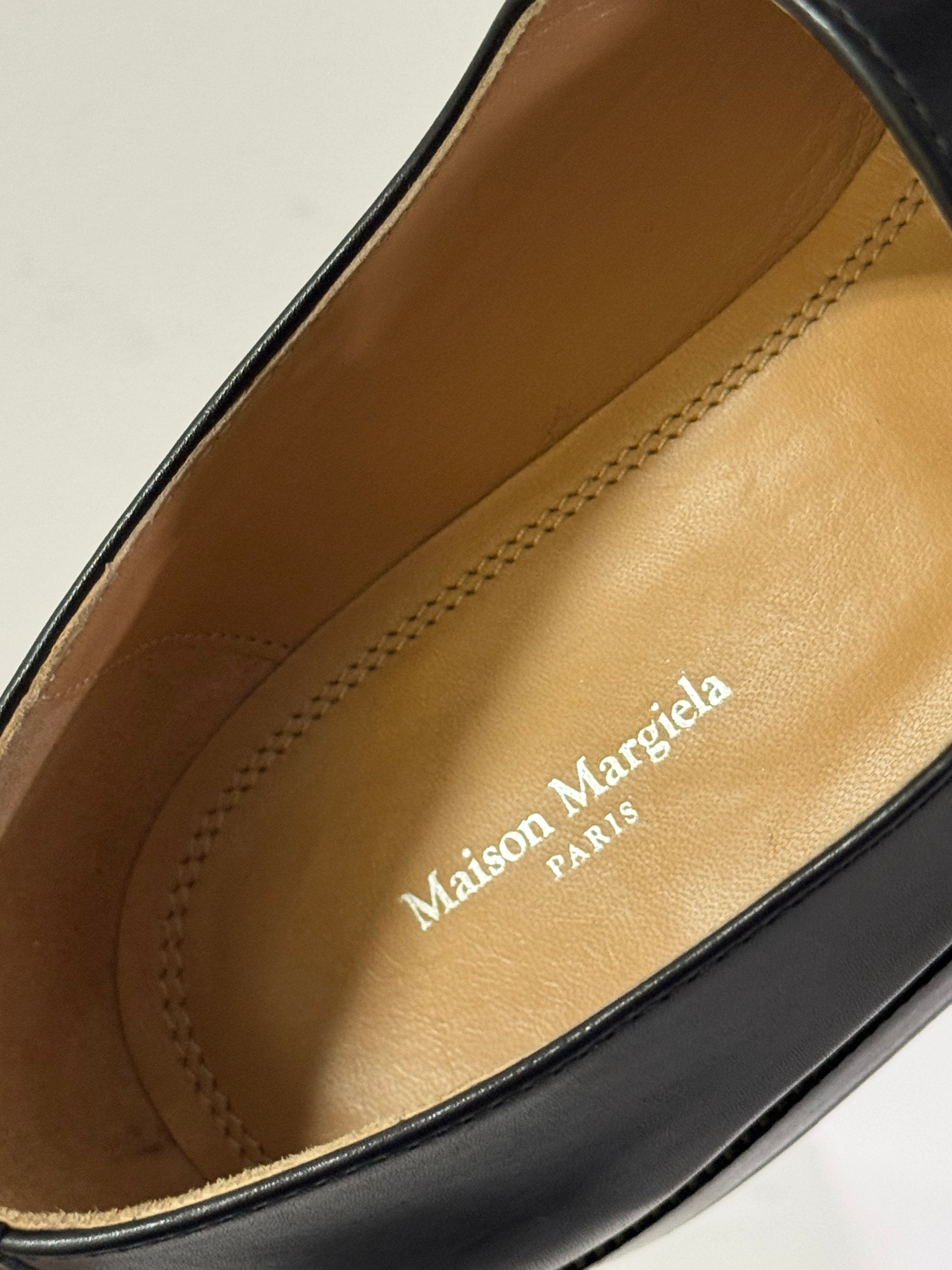 Tabi Mary Jane Chasseurs Black