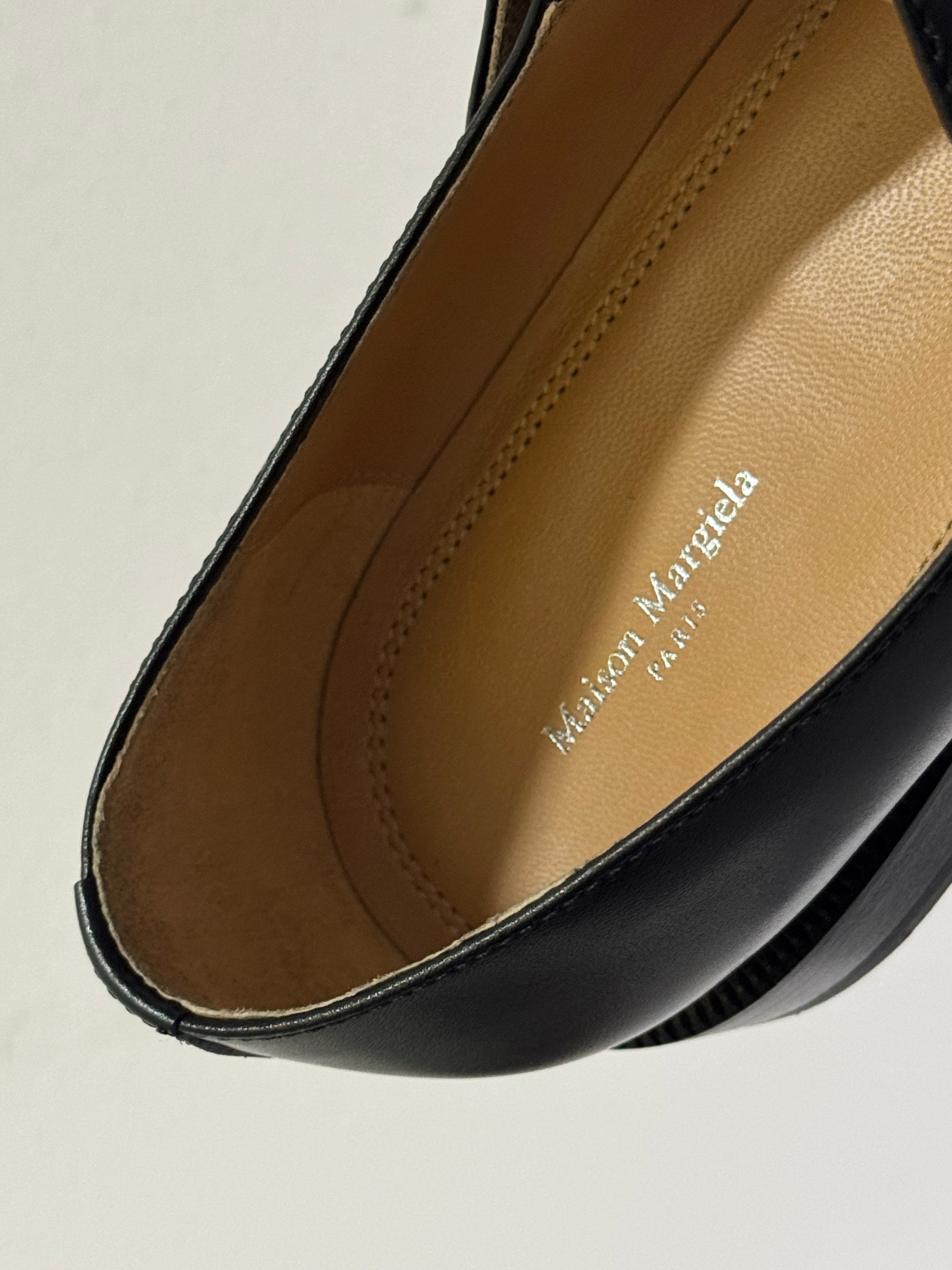 Tabi Mary Jane Chasseurs Black