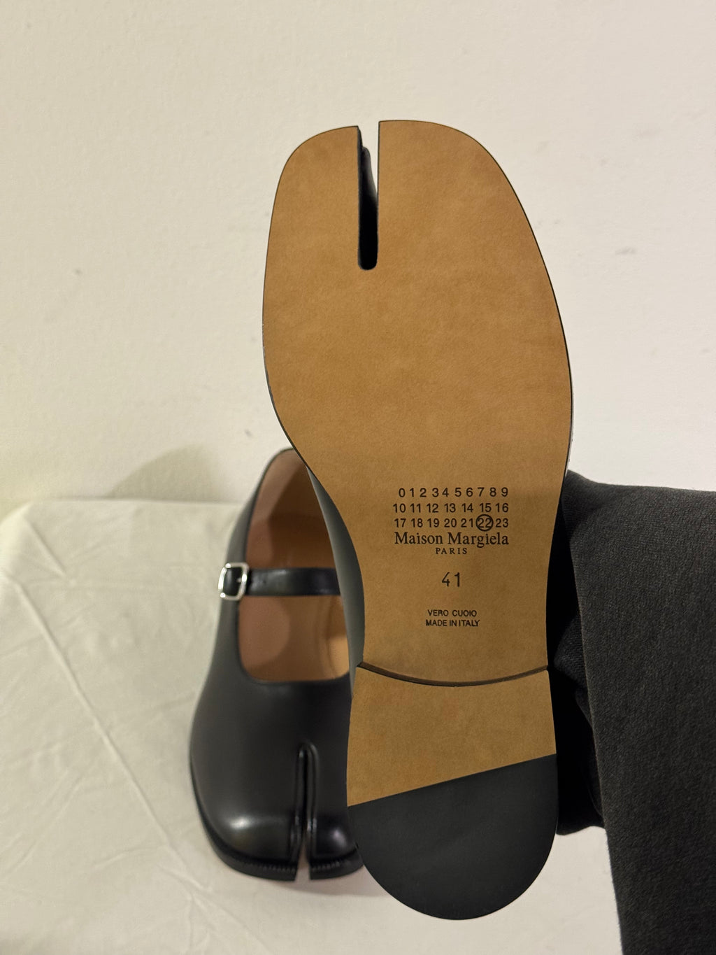 Tabi Mary Jane Chasseurs Black