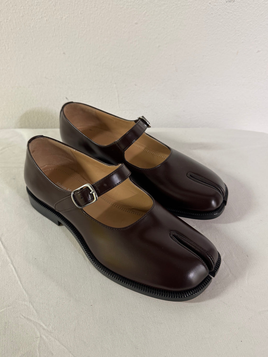 Tabi Mary Jane Chasseurs Brown / Black