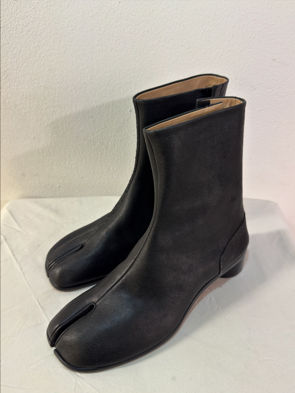 Tabi Ankle Boots Black
