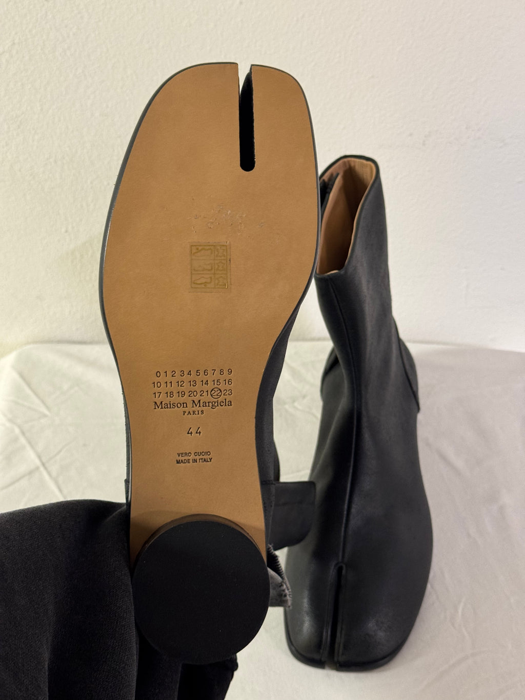 Tabi Ankle Boots Black