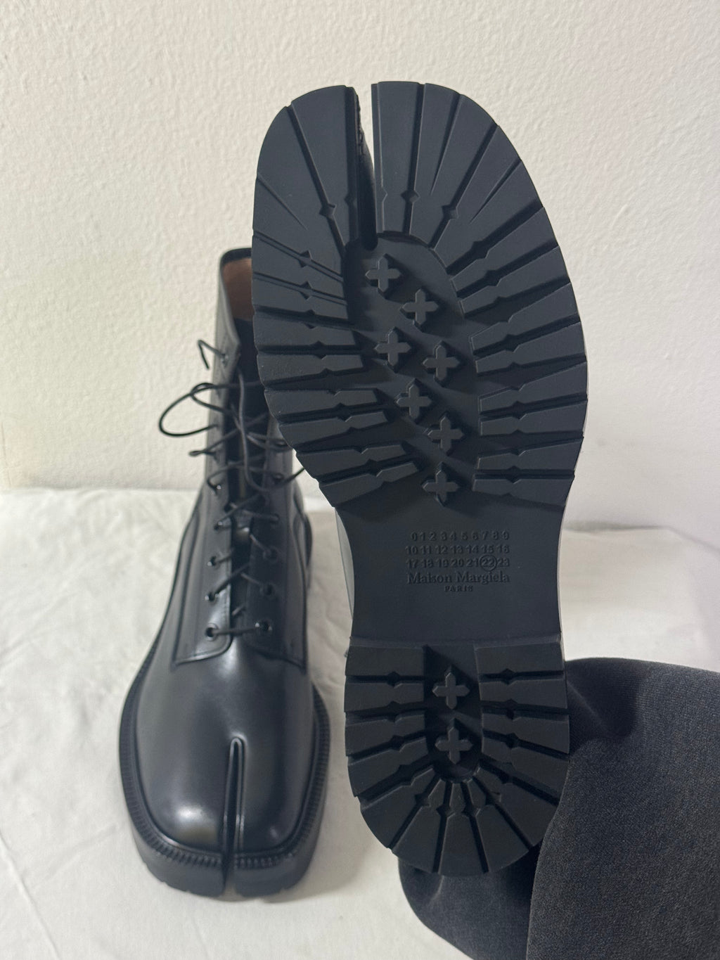 Tabi Combat Boots Black