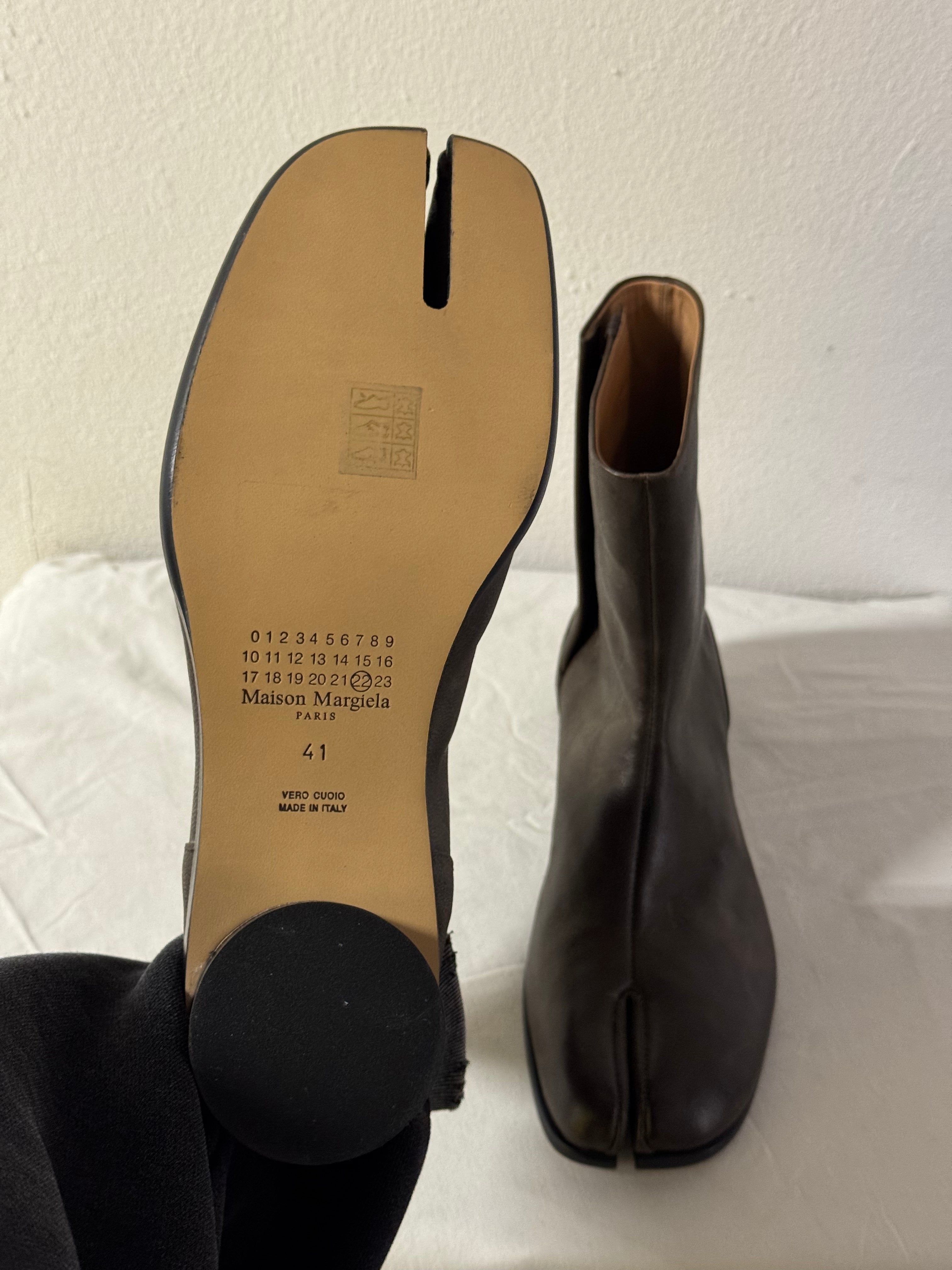 Tabi Ankle Boots Brown