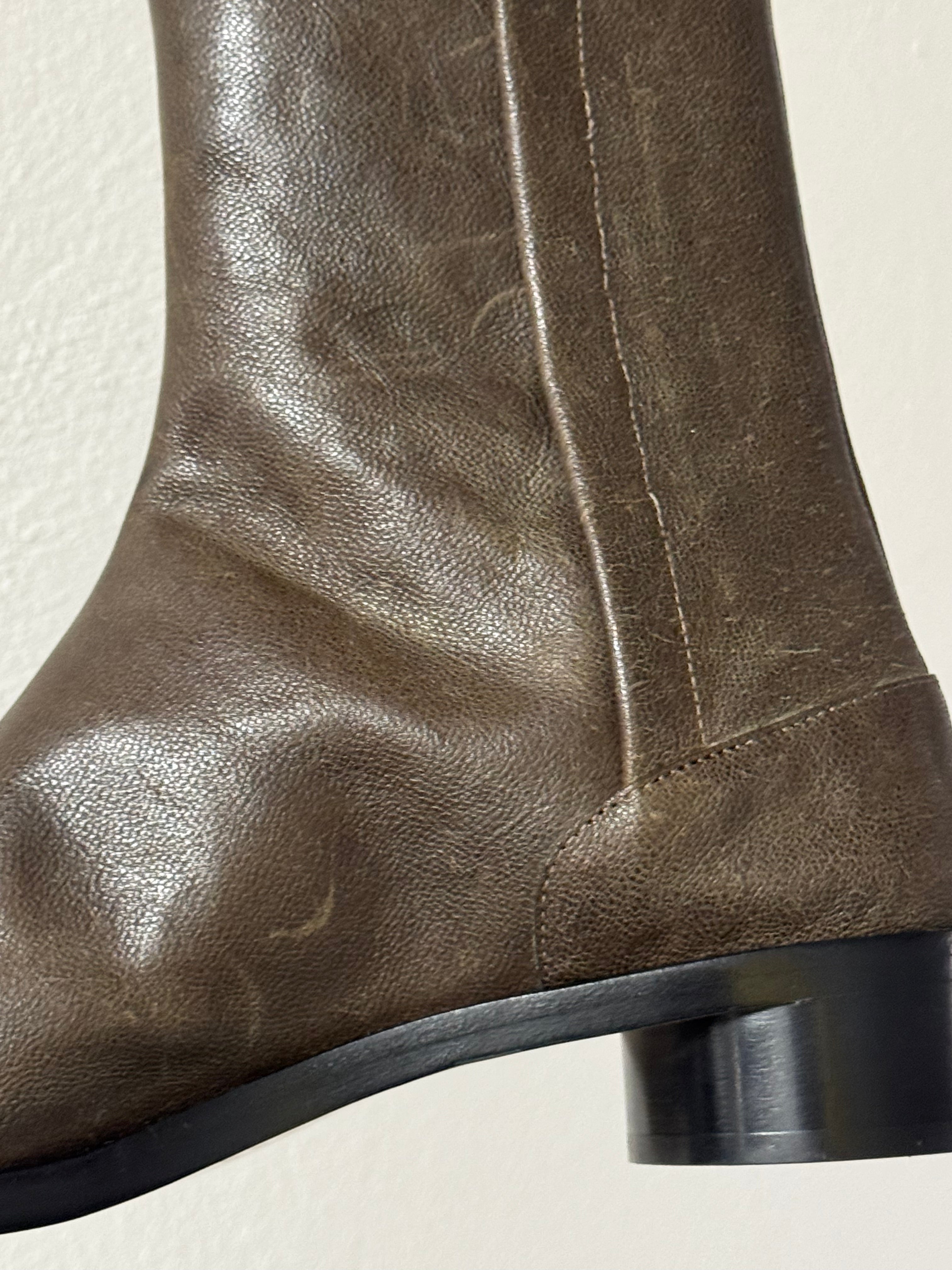 Tabi Ankle Boots Brown