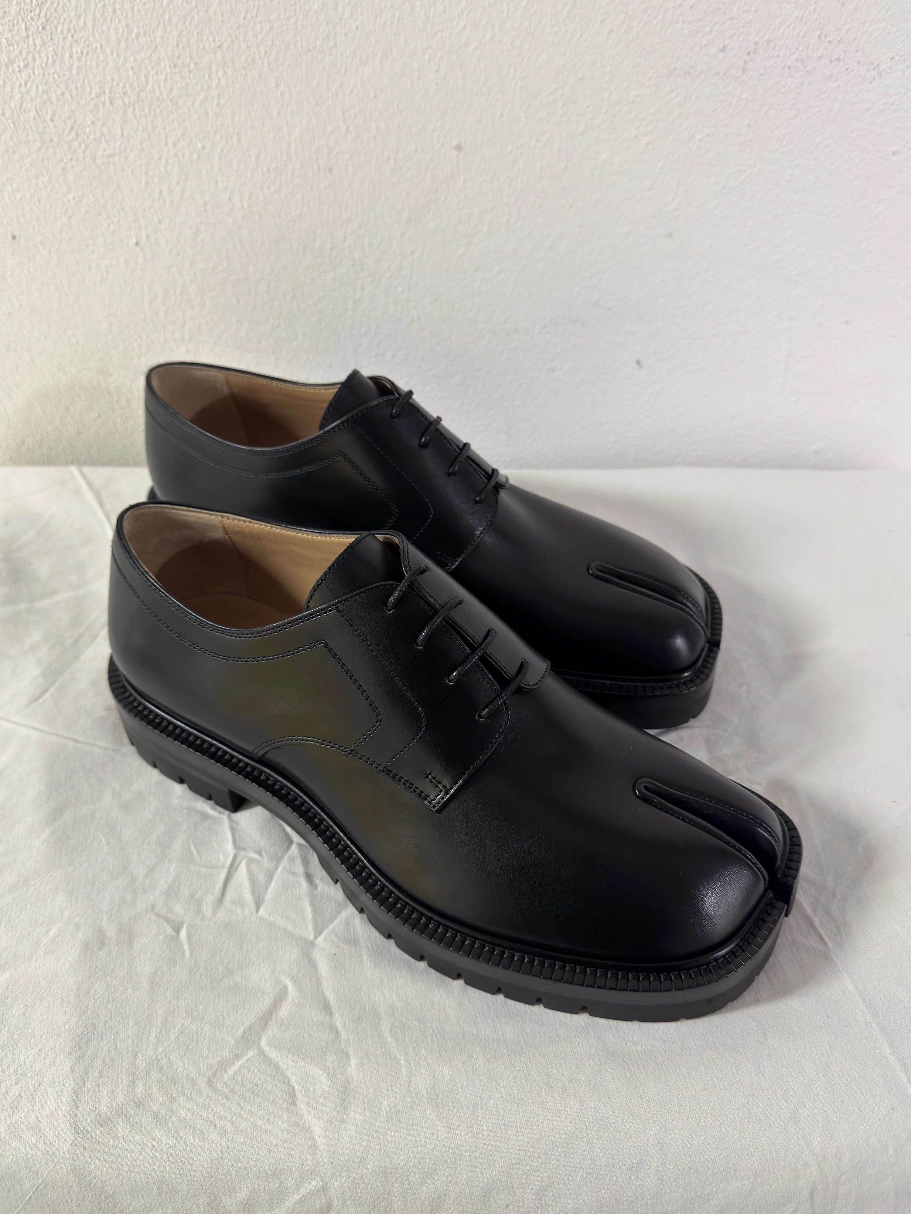 Tabi Platform Derby's Black