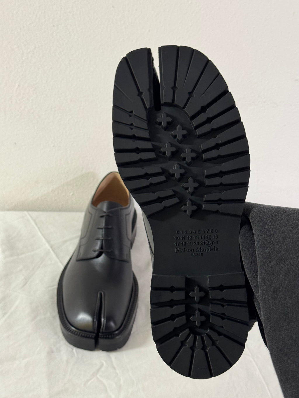 Tabi Platform Derby's Black