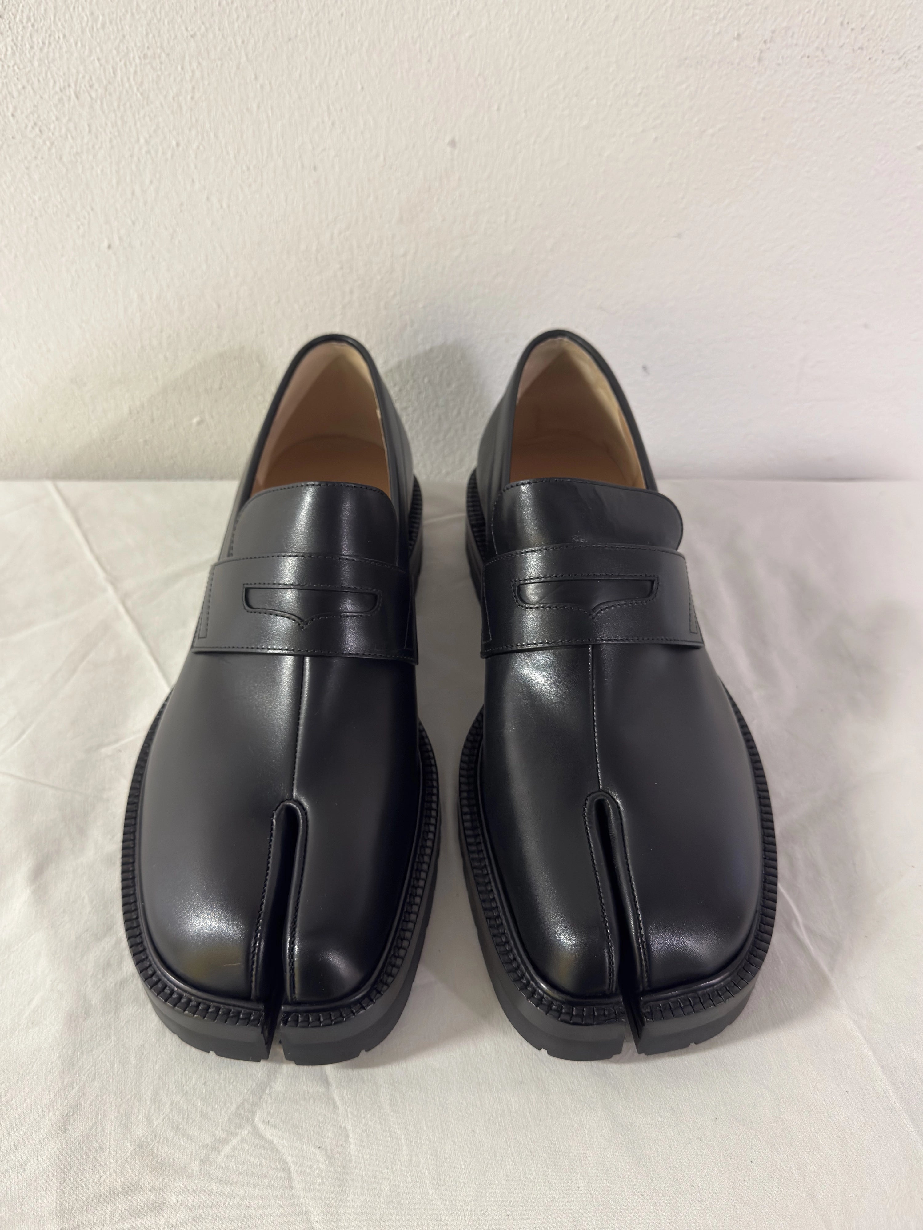 Tabi Platform Loafers Black