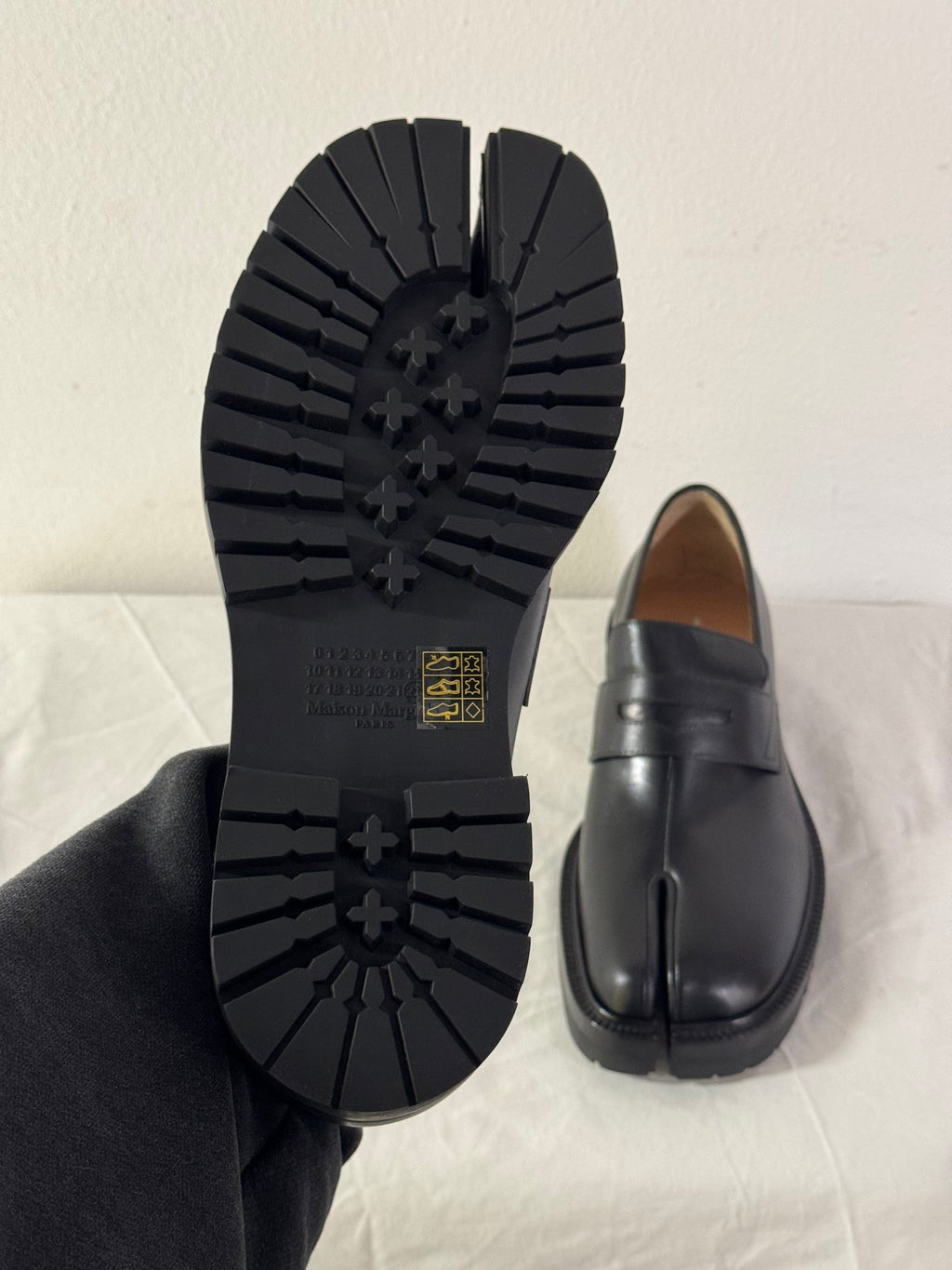 Tabi Platform Loafers Black