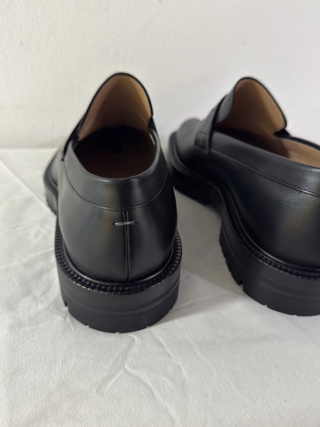 Tabi Platform Loafers Black