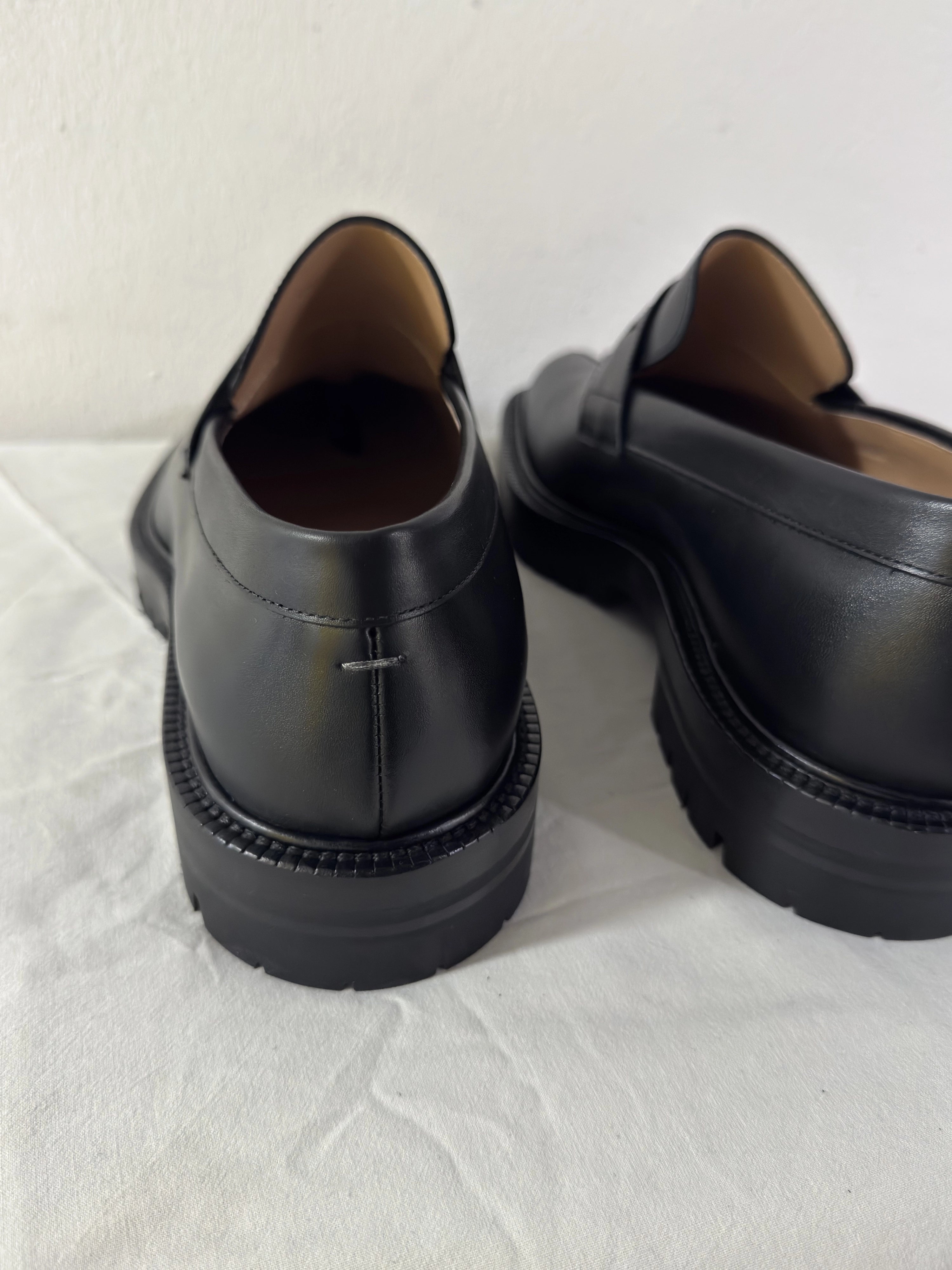 Tabi Platform Loafers Black