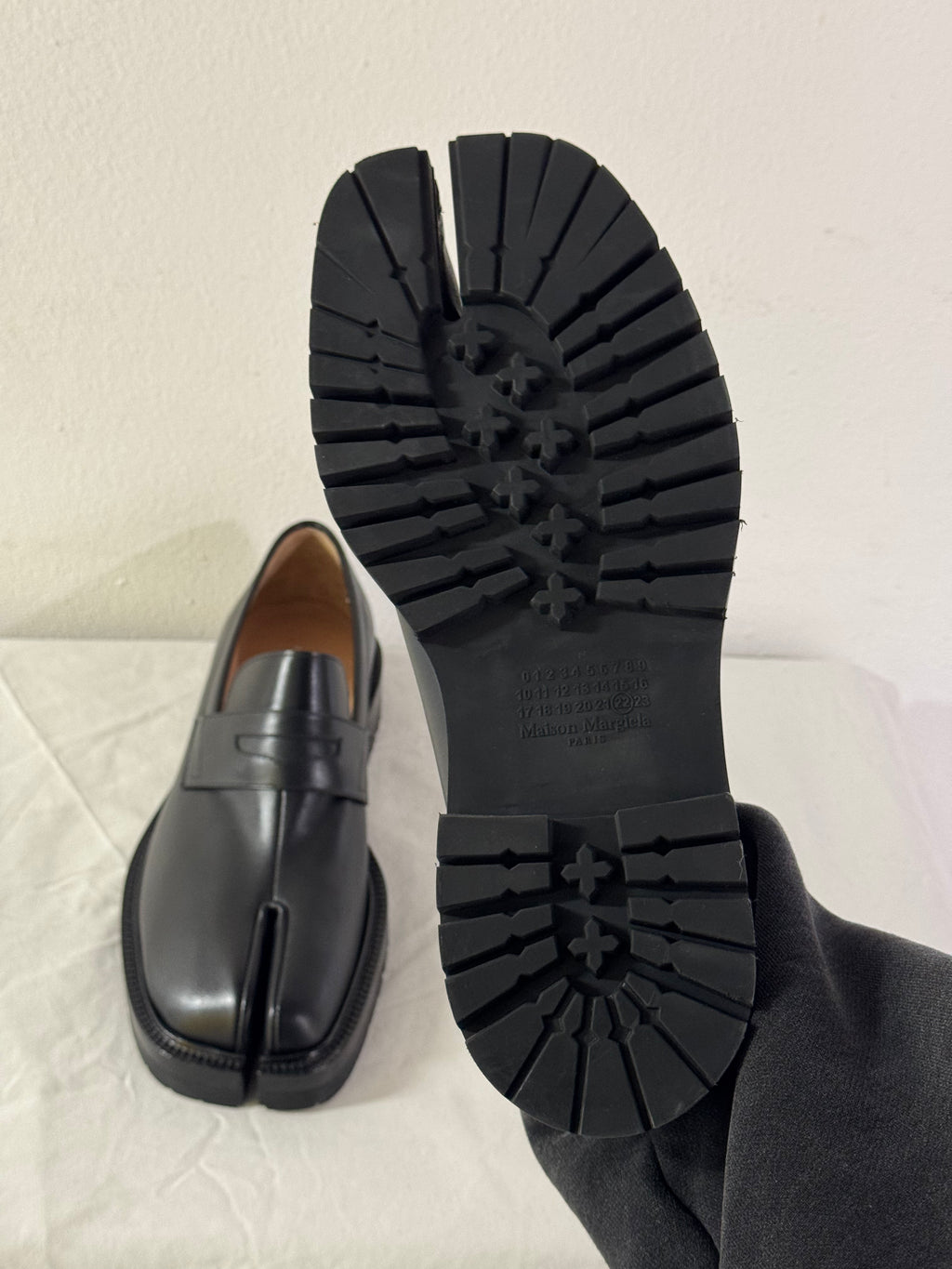 Tabi Platform Loafers Black
