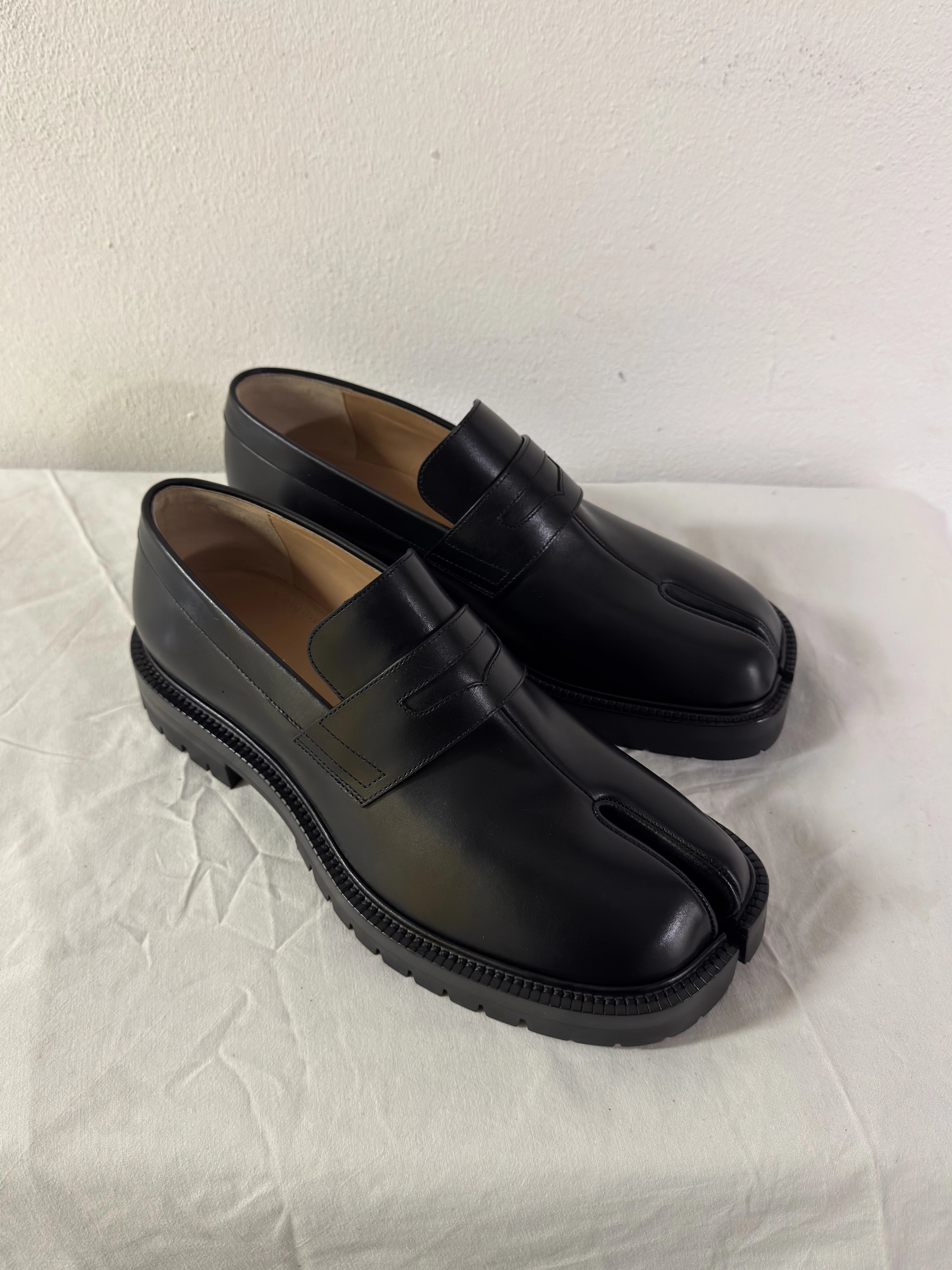 Tabi Platform Loafers Black