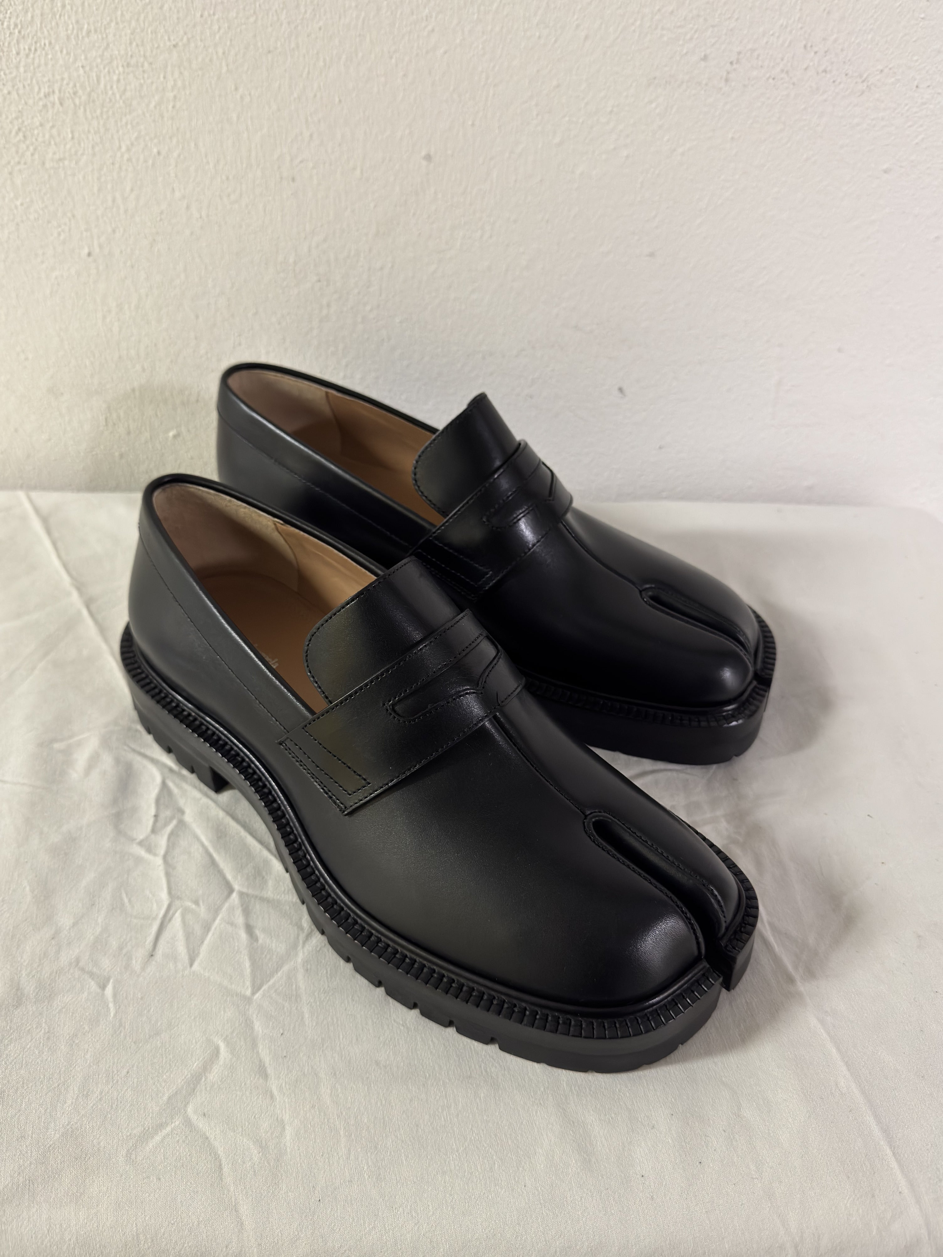 Tabi Platform Loafers Black
