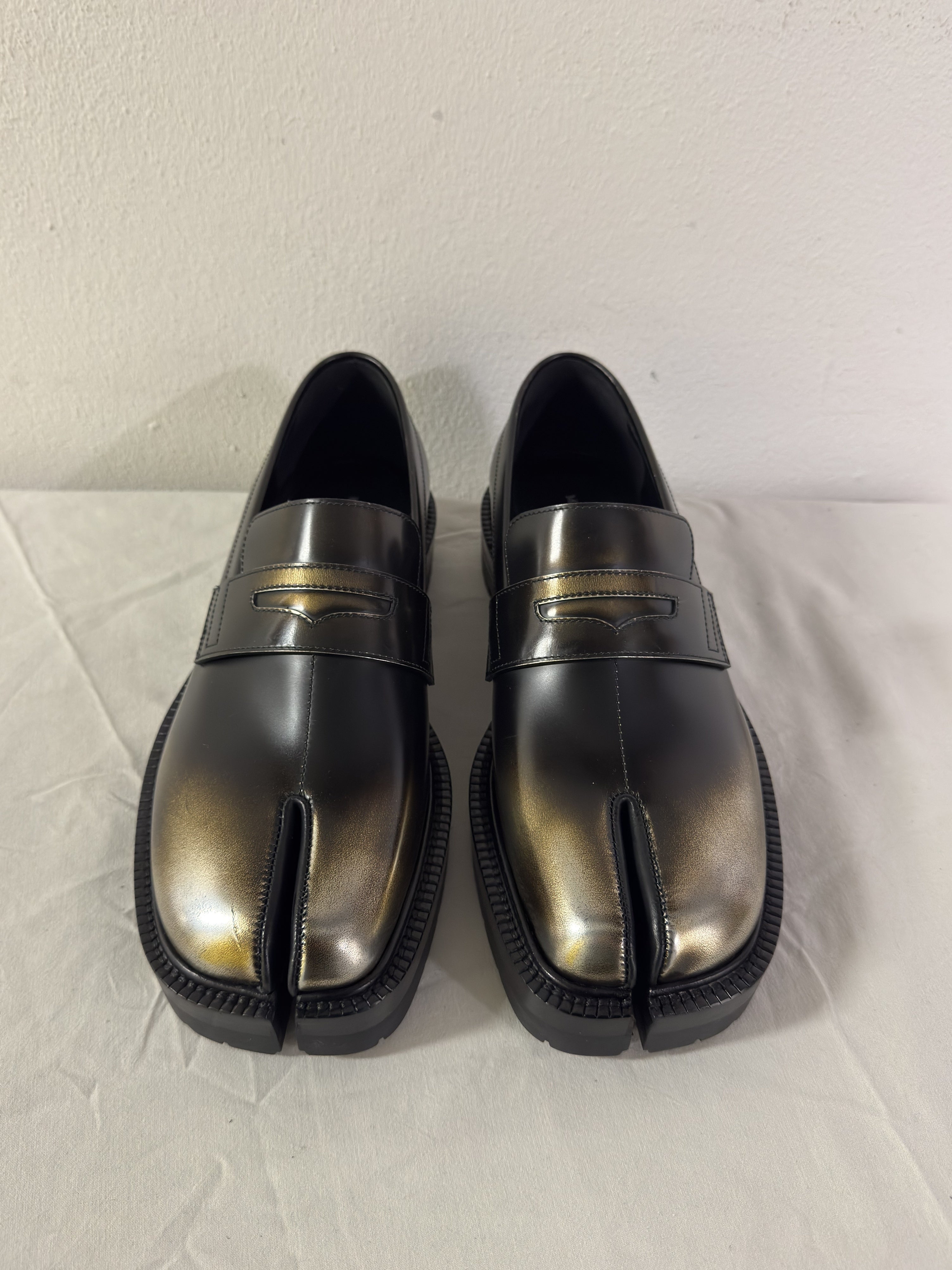 Tabi Platform Loafers Metallic / Black