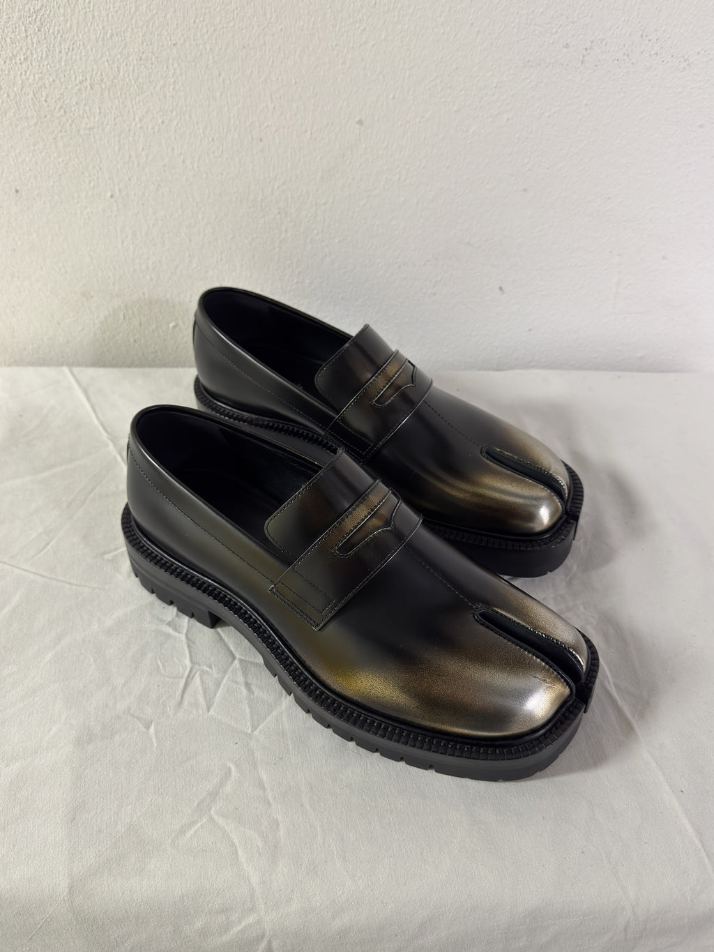 Tabi Platform Loafers Metallic / Black