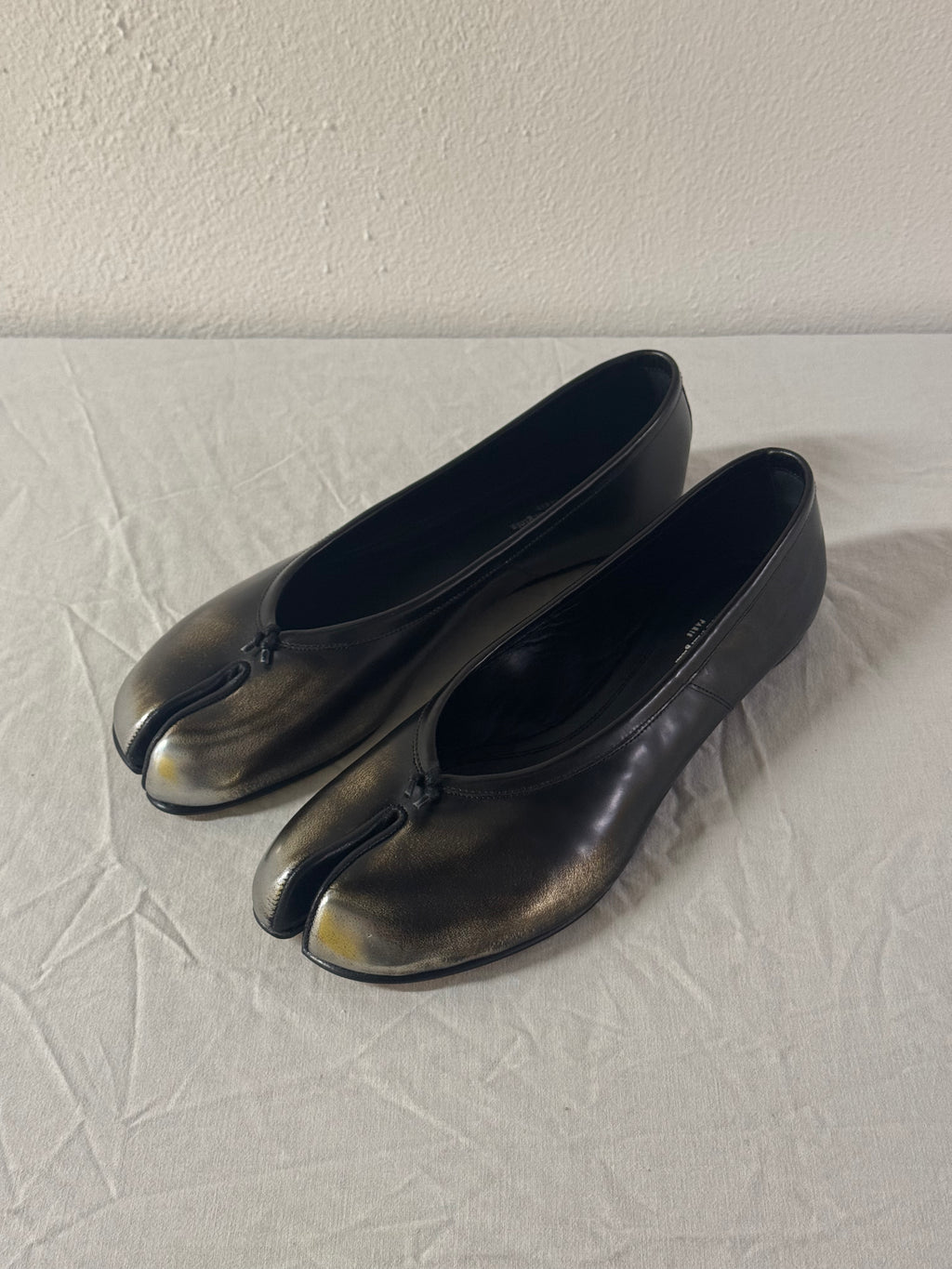 Tabi Ballet Flat Metallic / Black