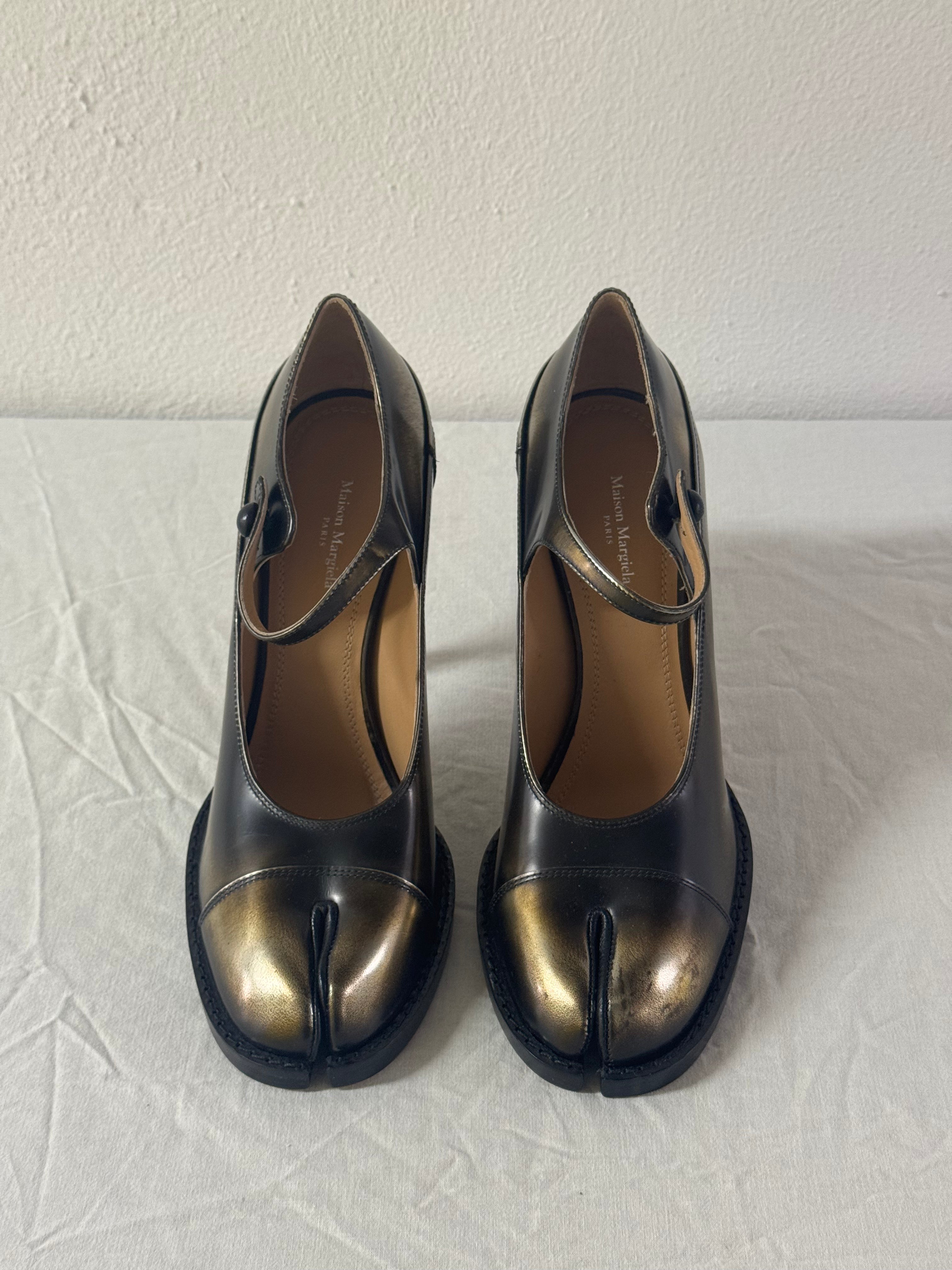 Tabi Bourgeoise Heels Metallic / Black