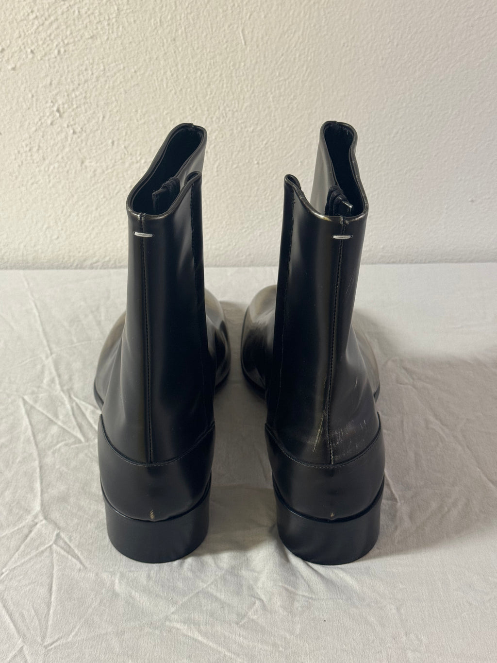 Tabi Ankle Boots Metallic / Black