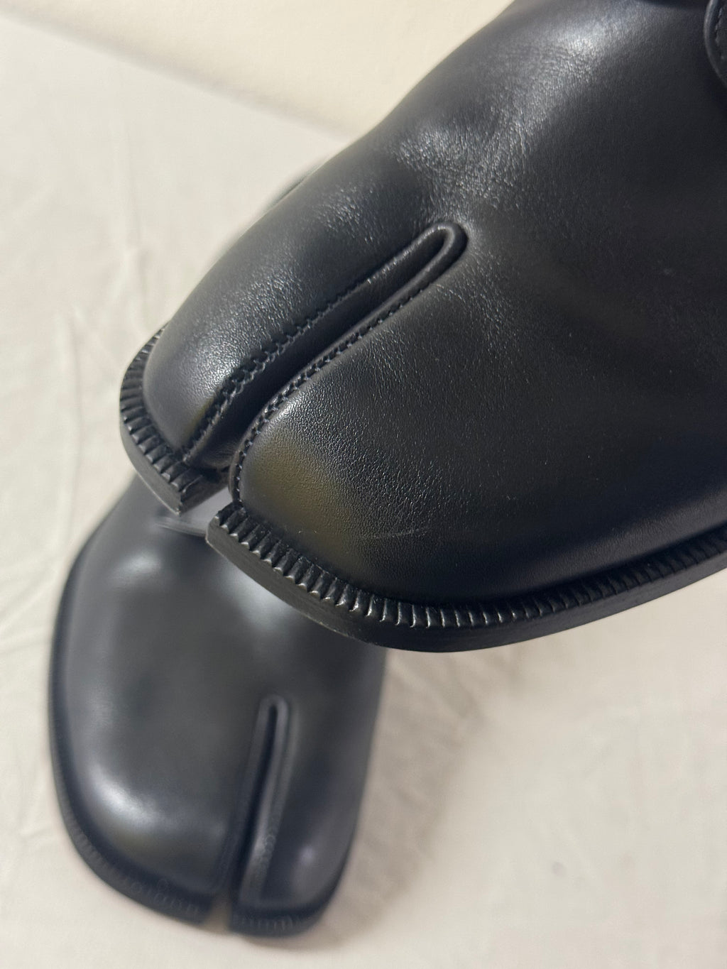 Tabi Classic Derby's Black