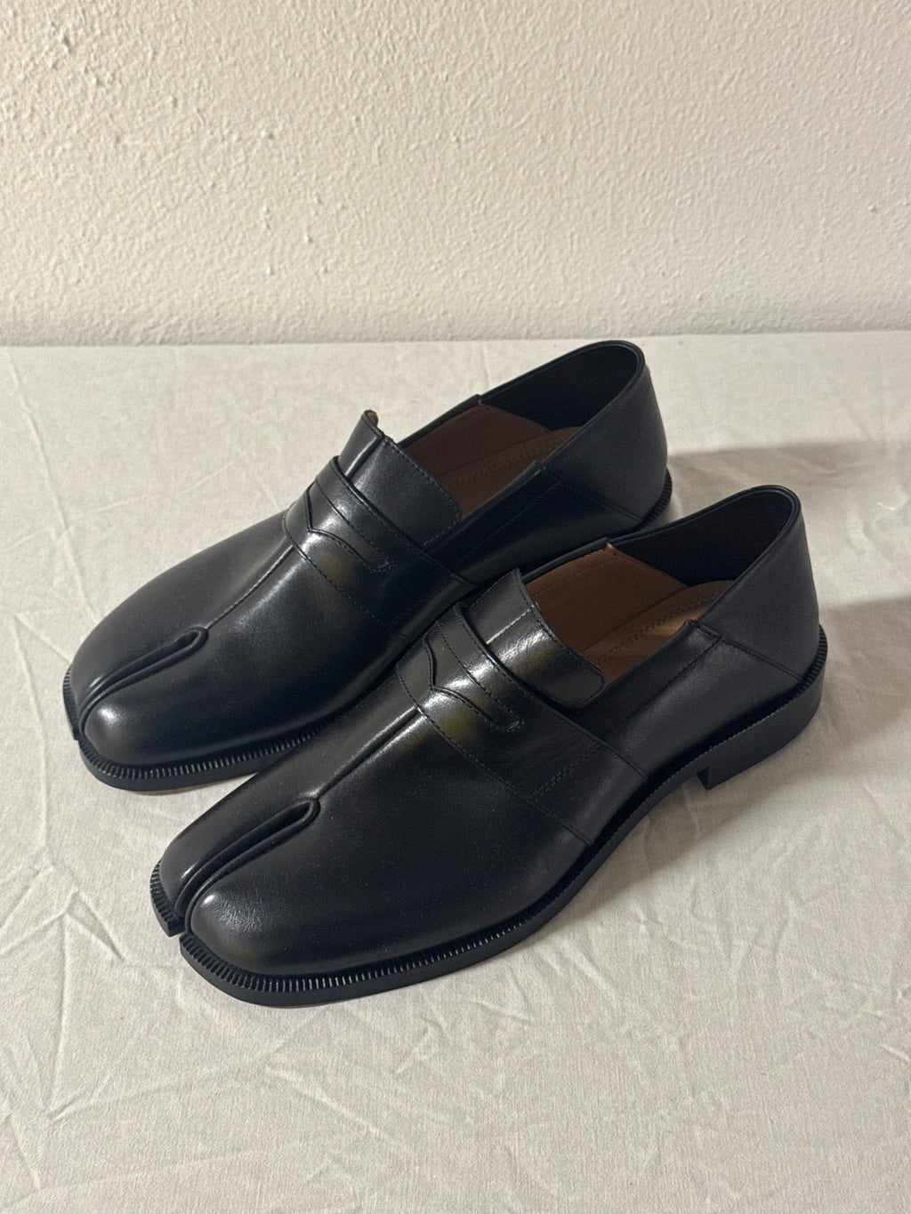 Tabi Classic Foldable Loafers Black