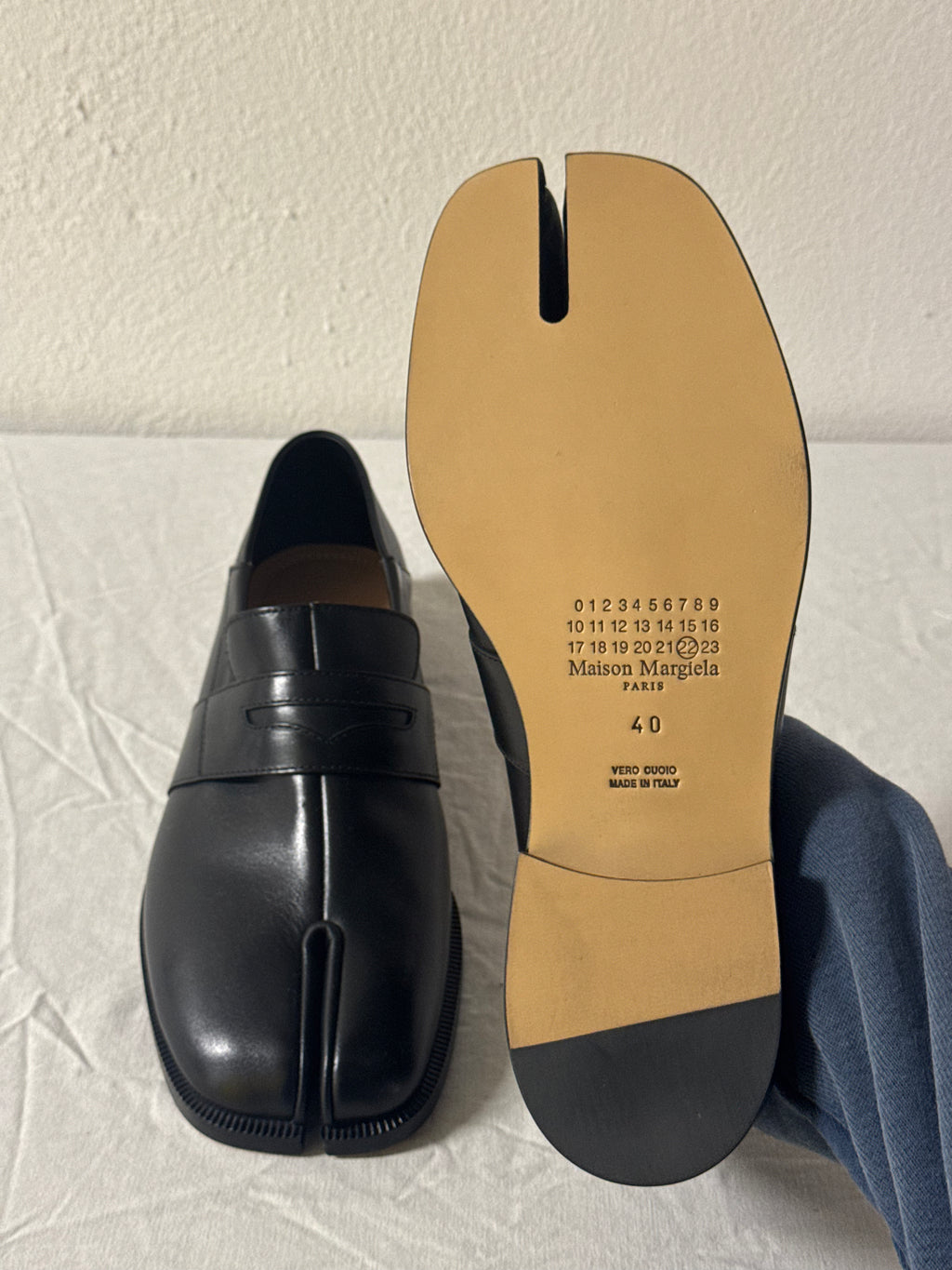 Tabi Classic Foldable Loafers Black