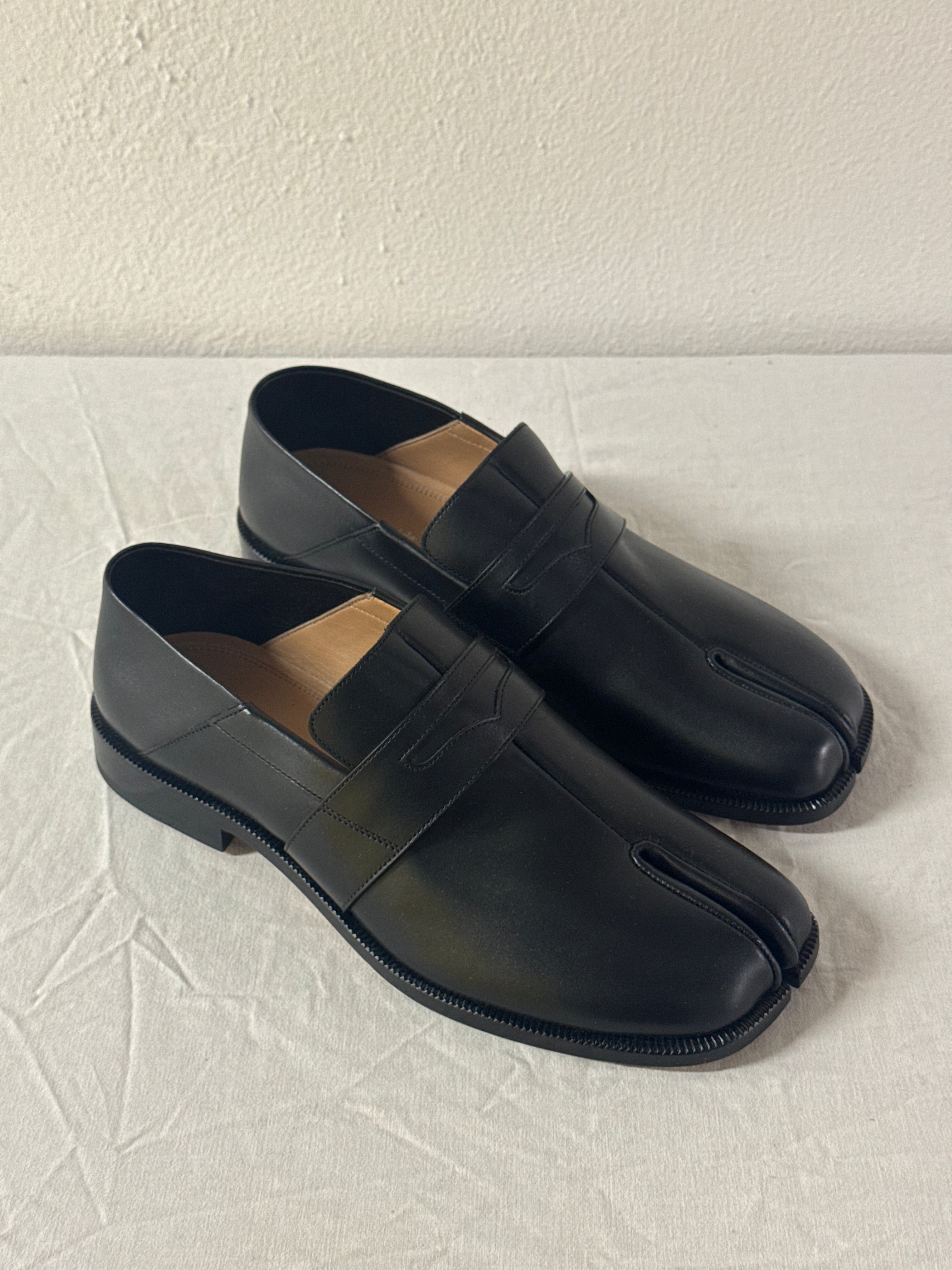 Tabi Classic Foldable Loafers Black