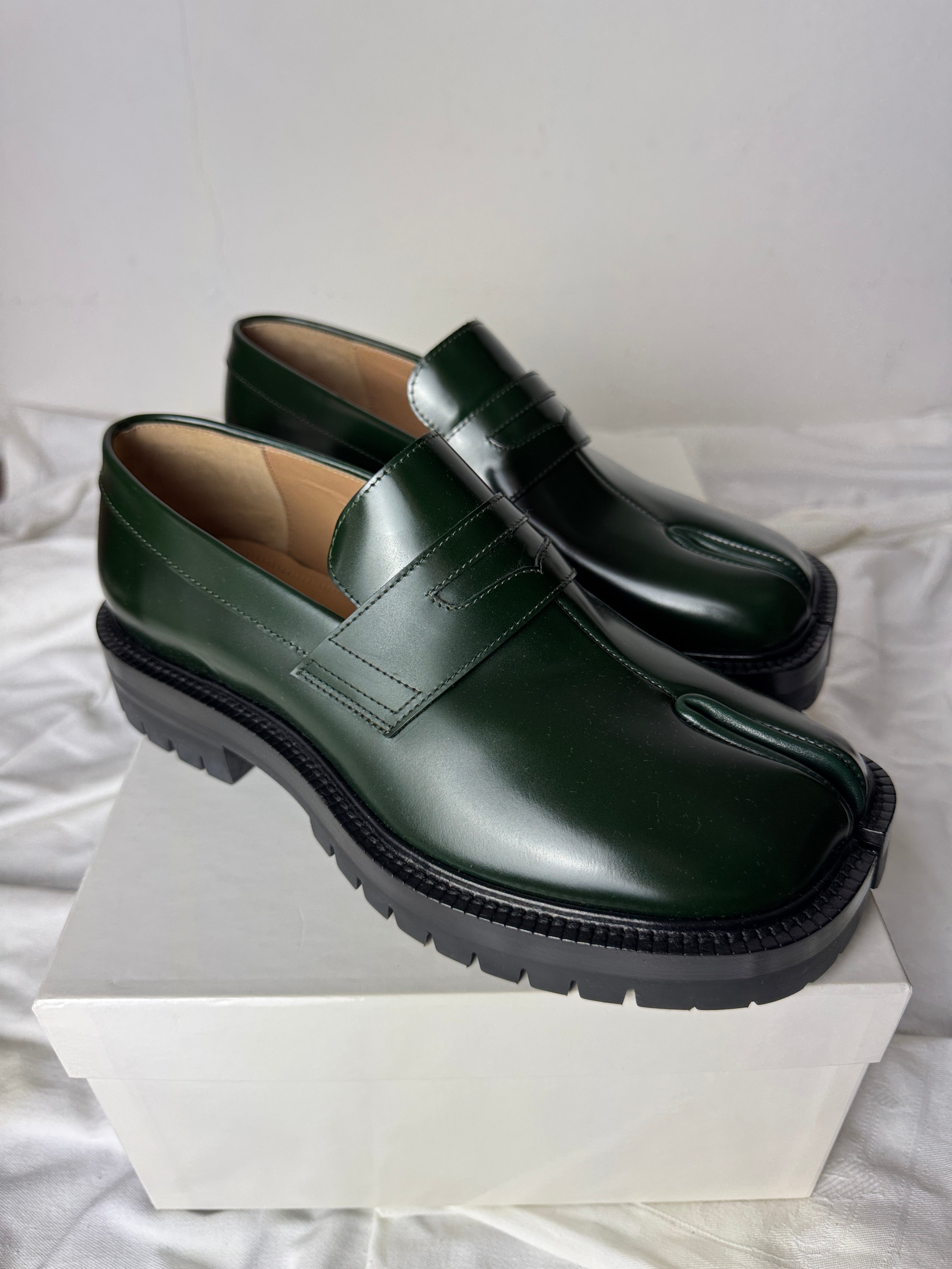 Tabi Platform Loafers Green / Black