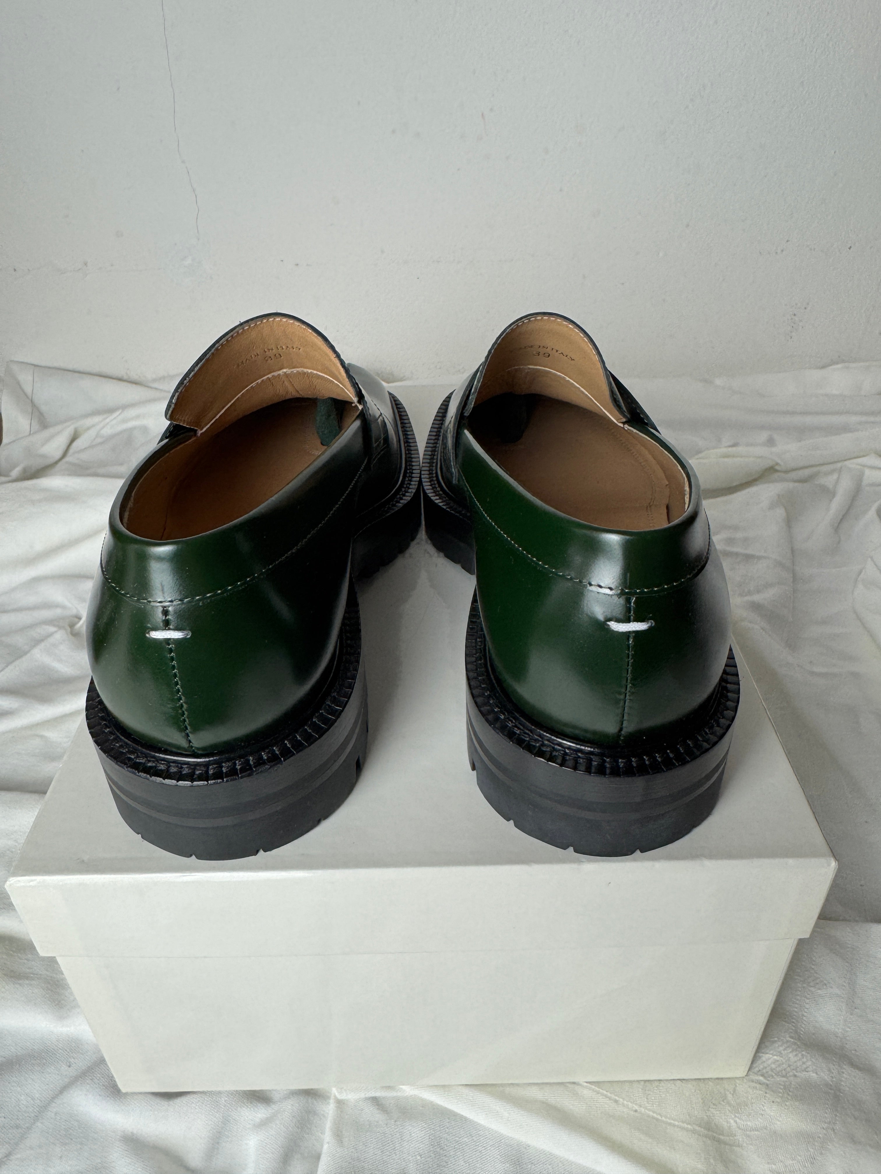 Tabi Platform Loafers Green / Black