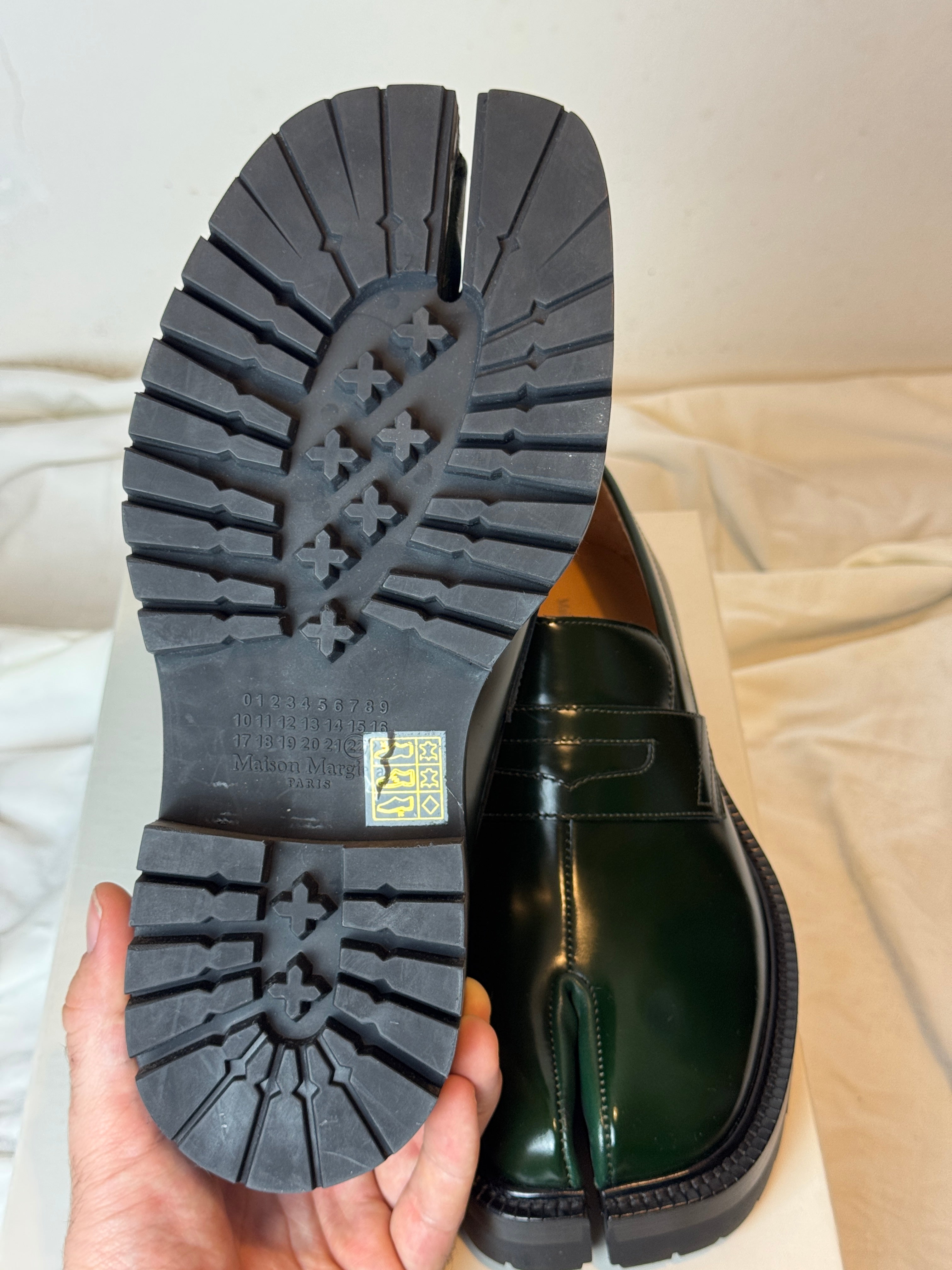 Tabi Platform Loafers Green / Black