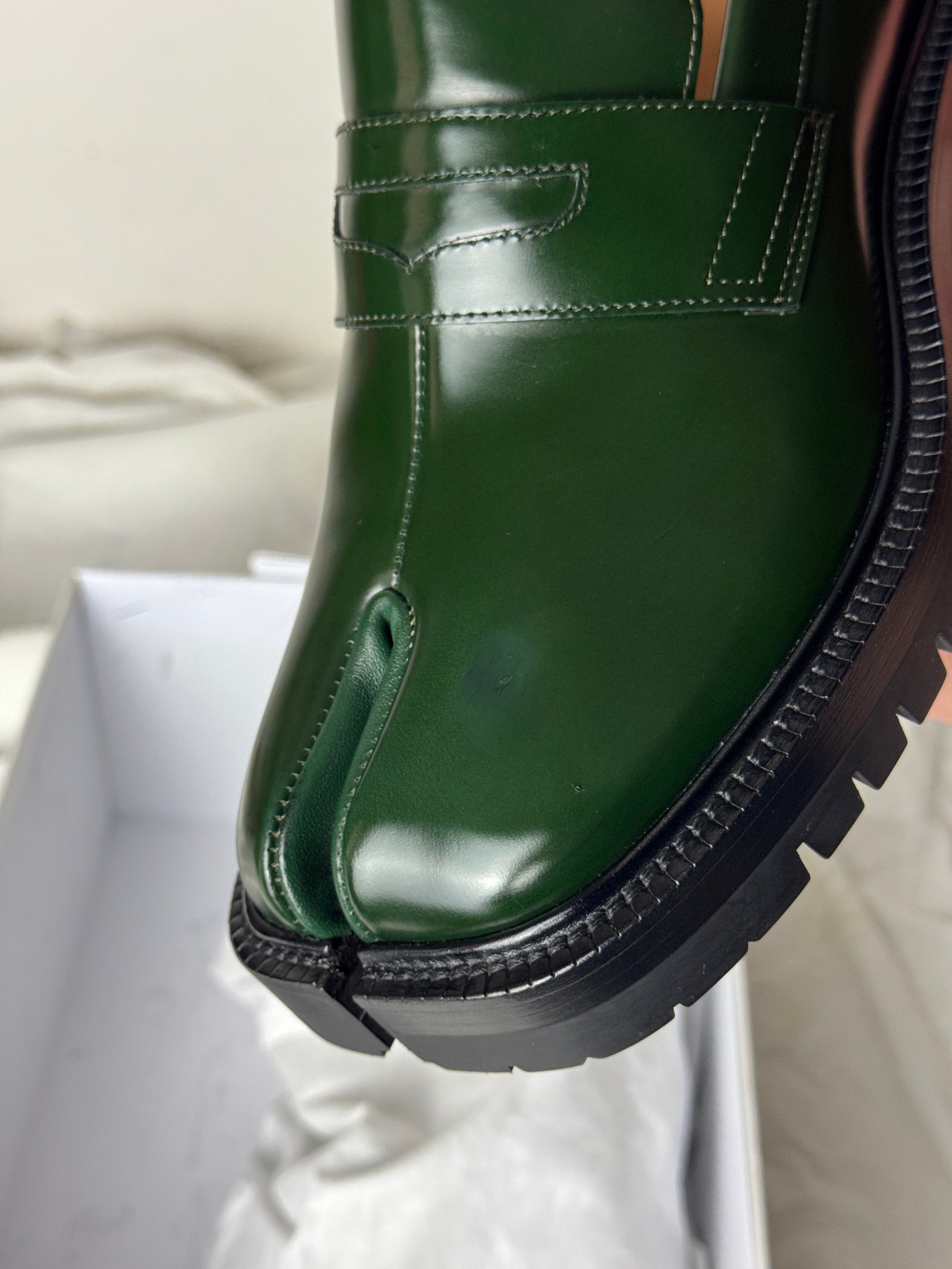 Tabi Platform Loafers Green / Black