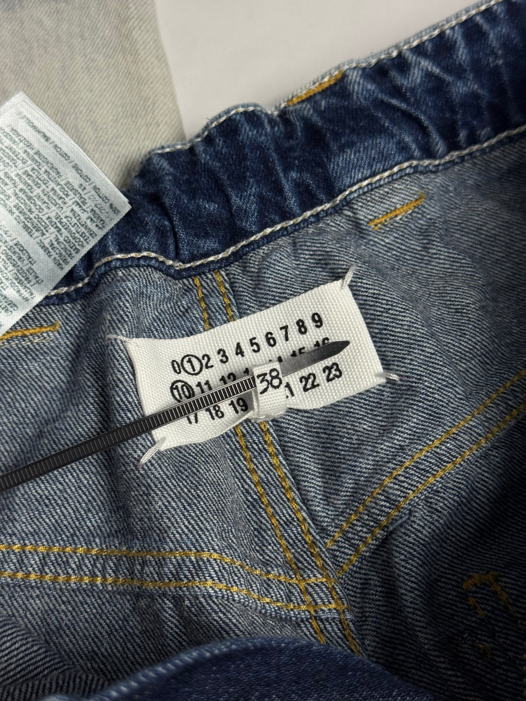 Wide Leg Jeans Faded White