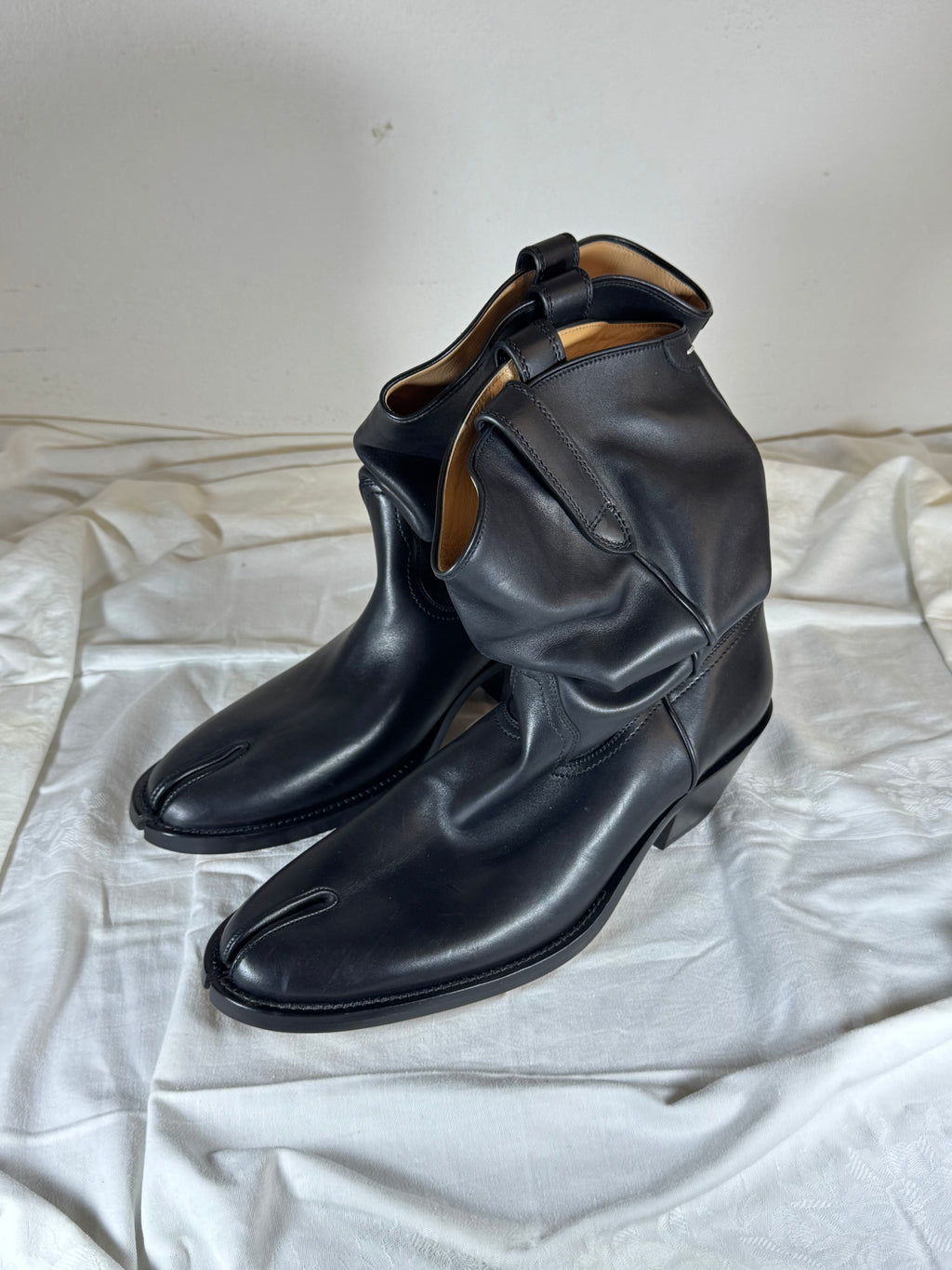 Tabi Texan Ankle Boots Black