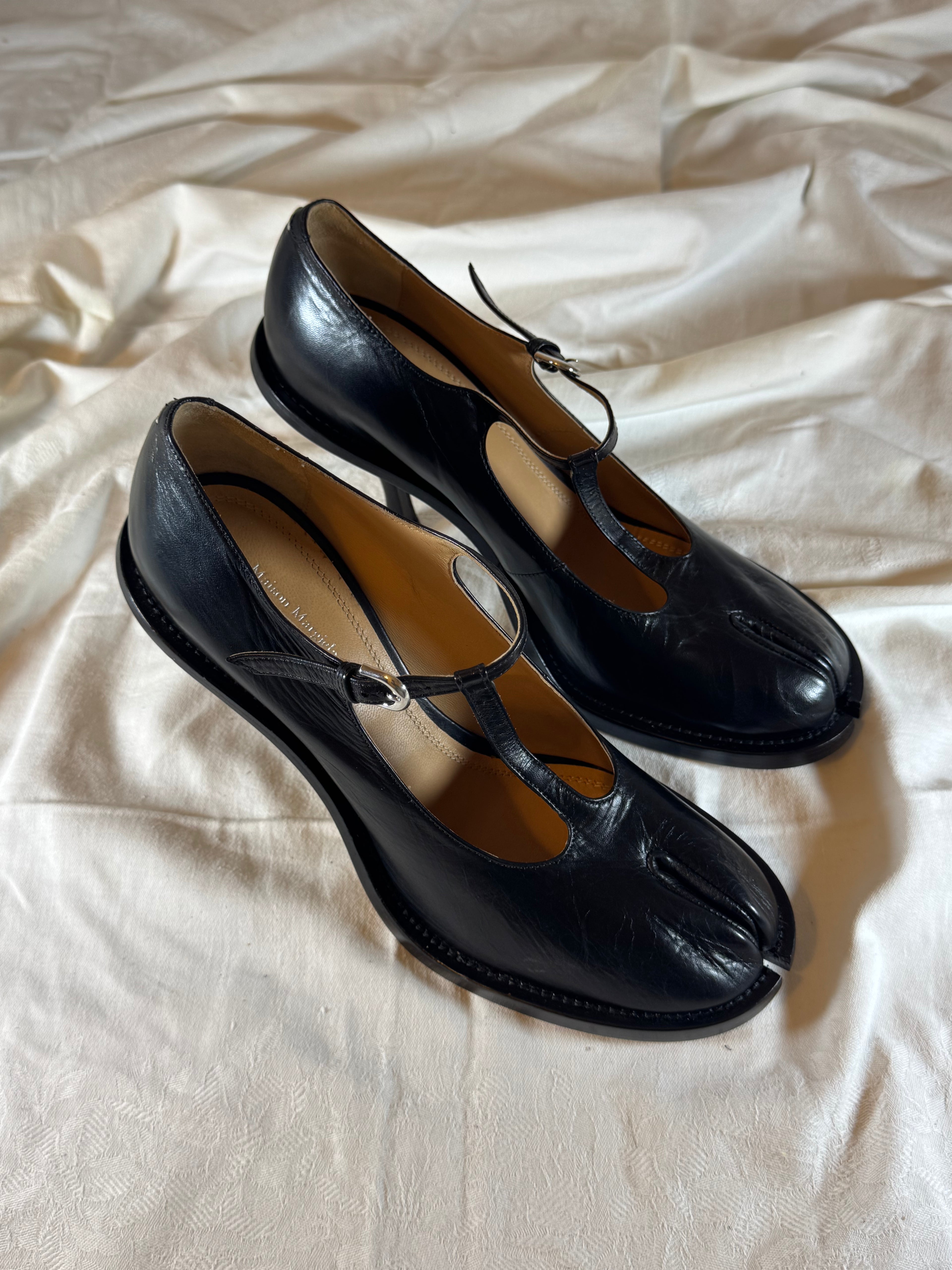 Tabi Bourgeoise Heels Black