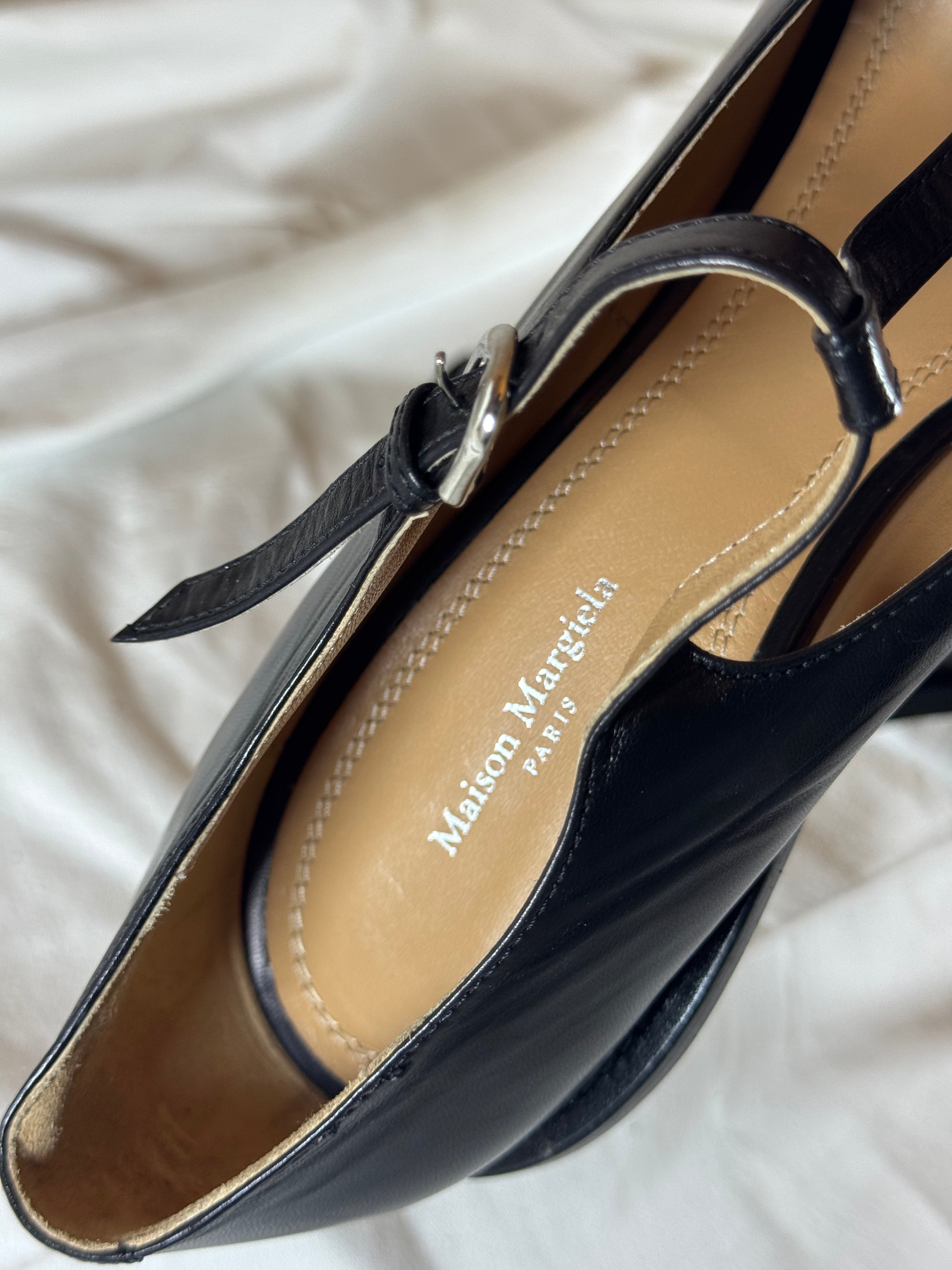 Tabi Bourgeoise Heels Black