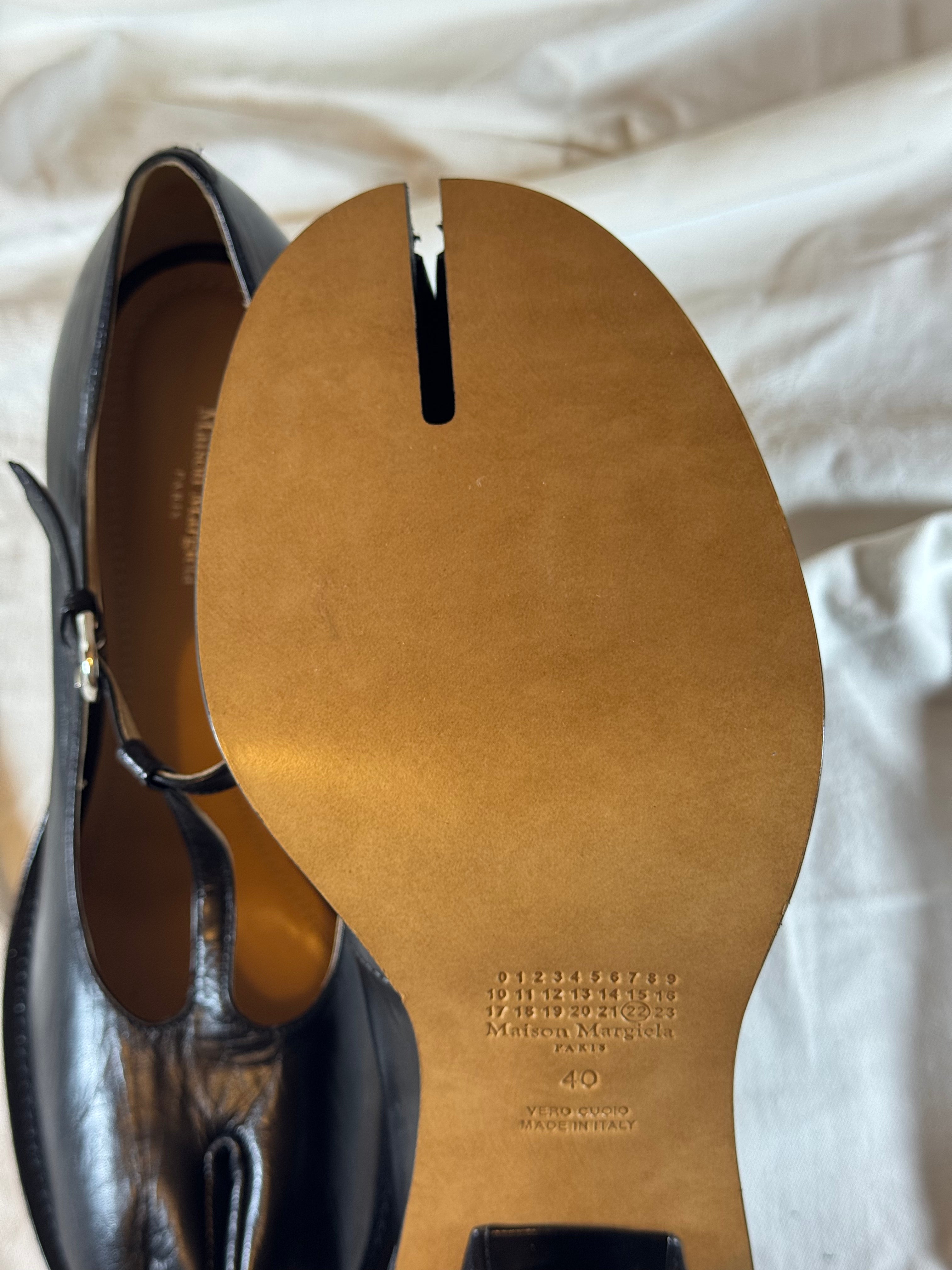 Tabi Bourgeoise Heels Black