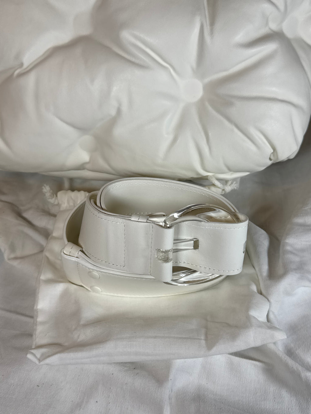 Glam Slam Classic Medium Crossbody Handbag White