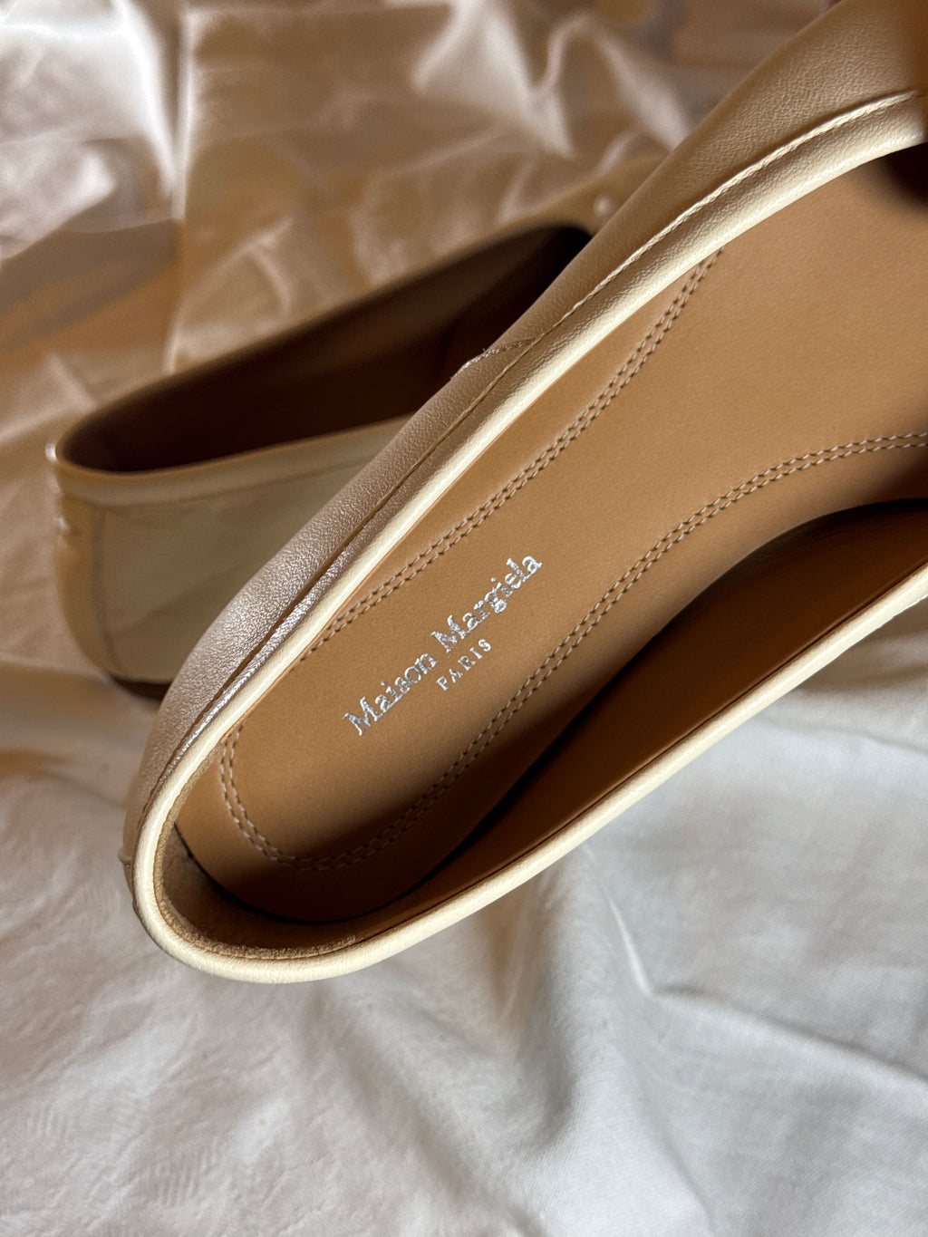 Tabi Ballet Flat Cream