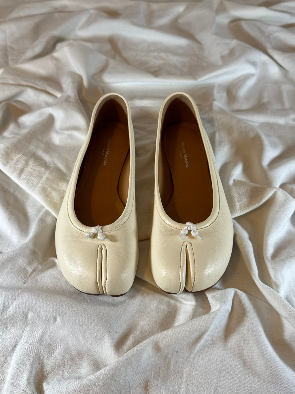 Tabi Ballet Flat Cream