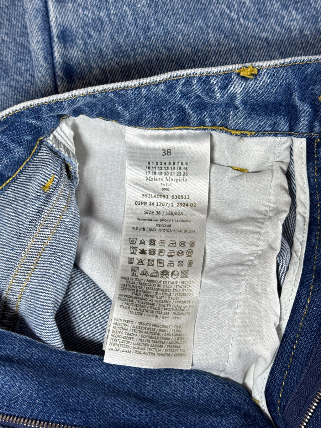 Cut-Out Jeans Blue